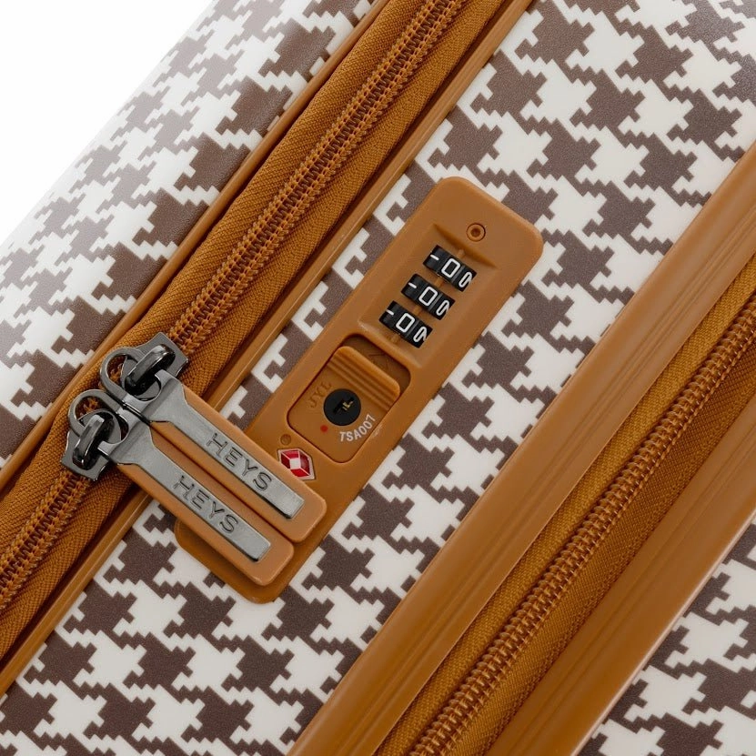 Heys EZ Fashion 21" Carry-On Luggage