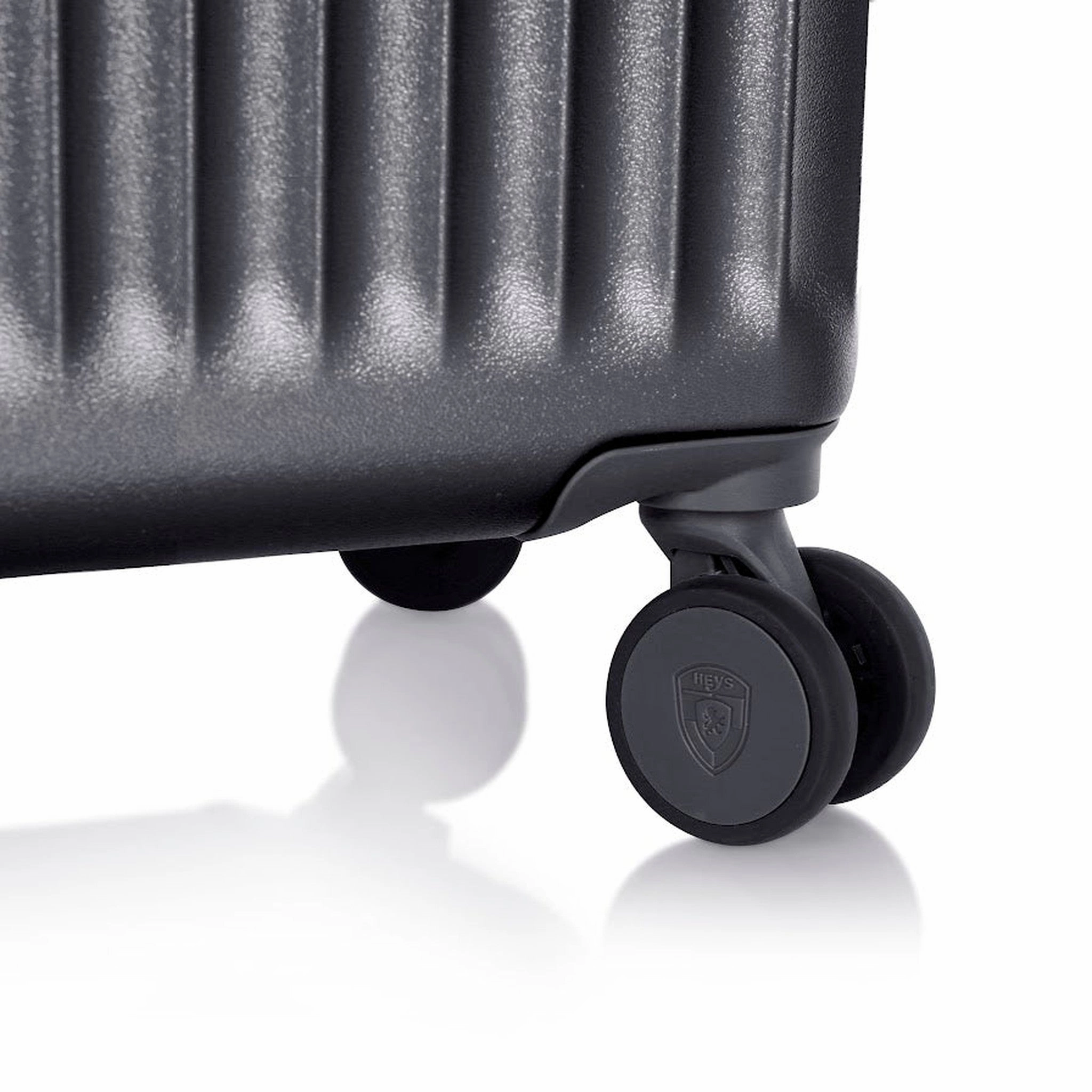 Heys Luxe 26" Spinner