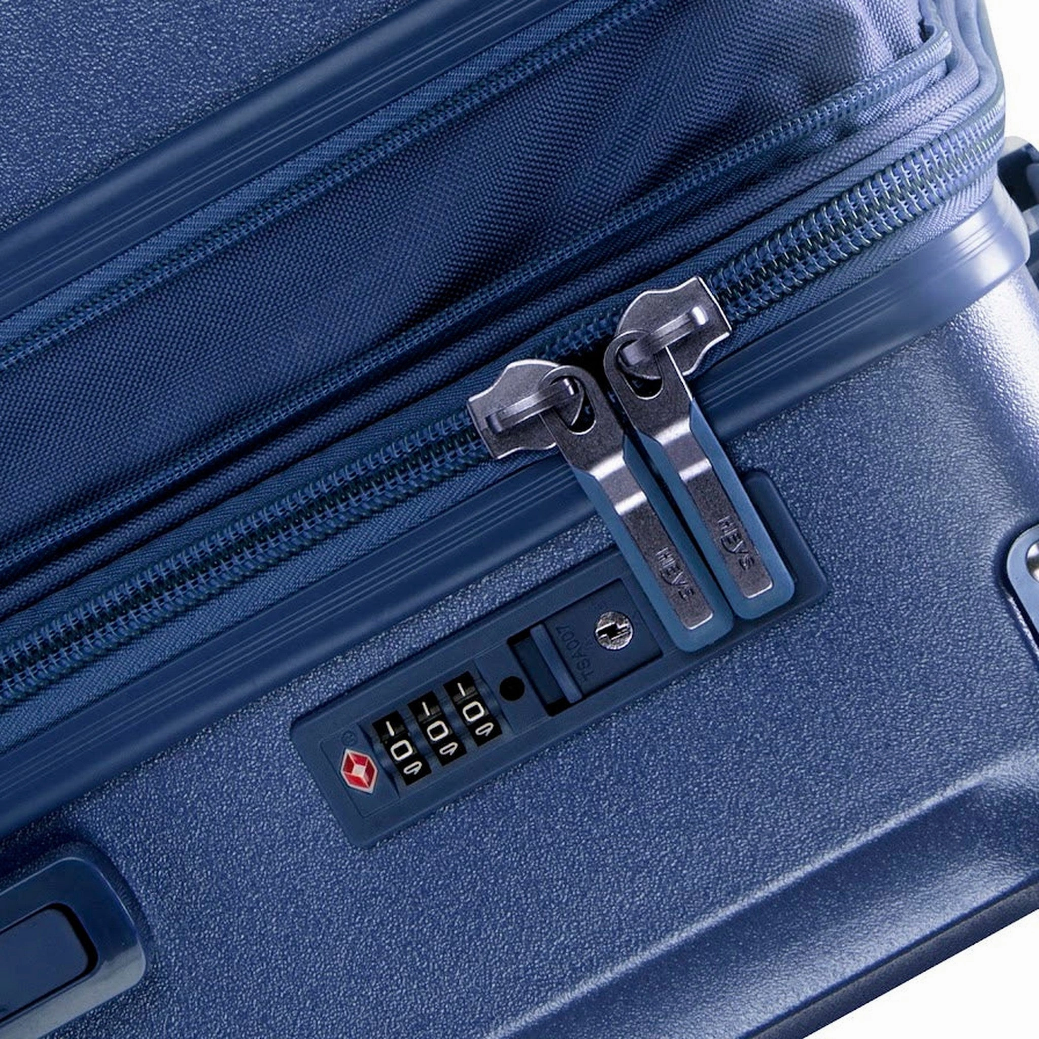 Heys Luxe 30" Spinner