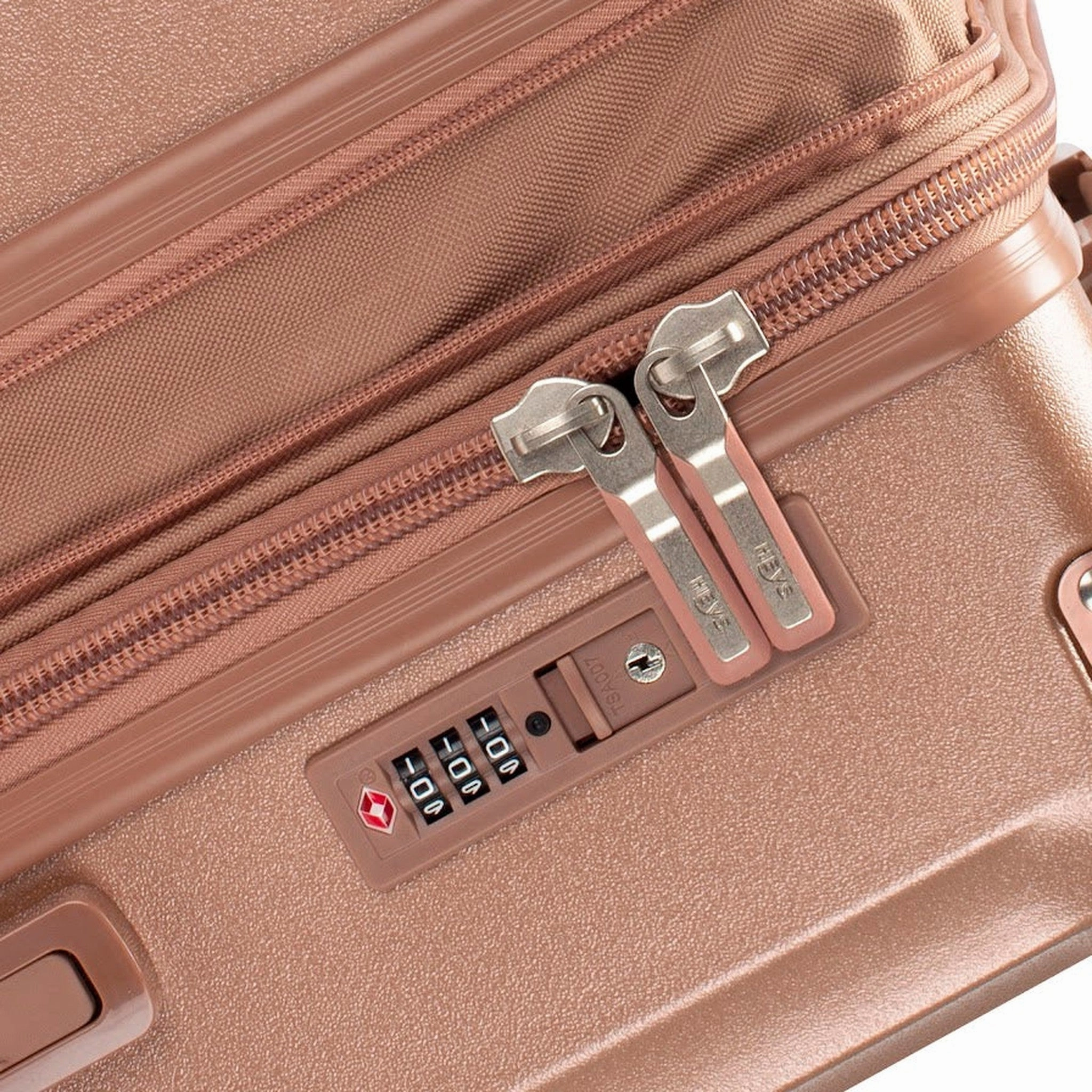 Heys Luxe 30" Spinner