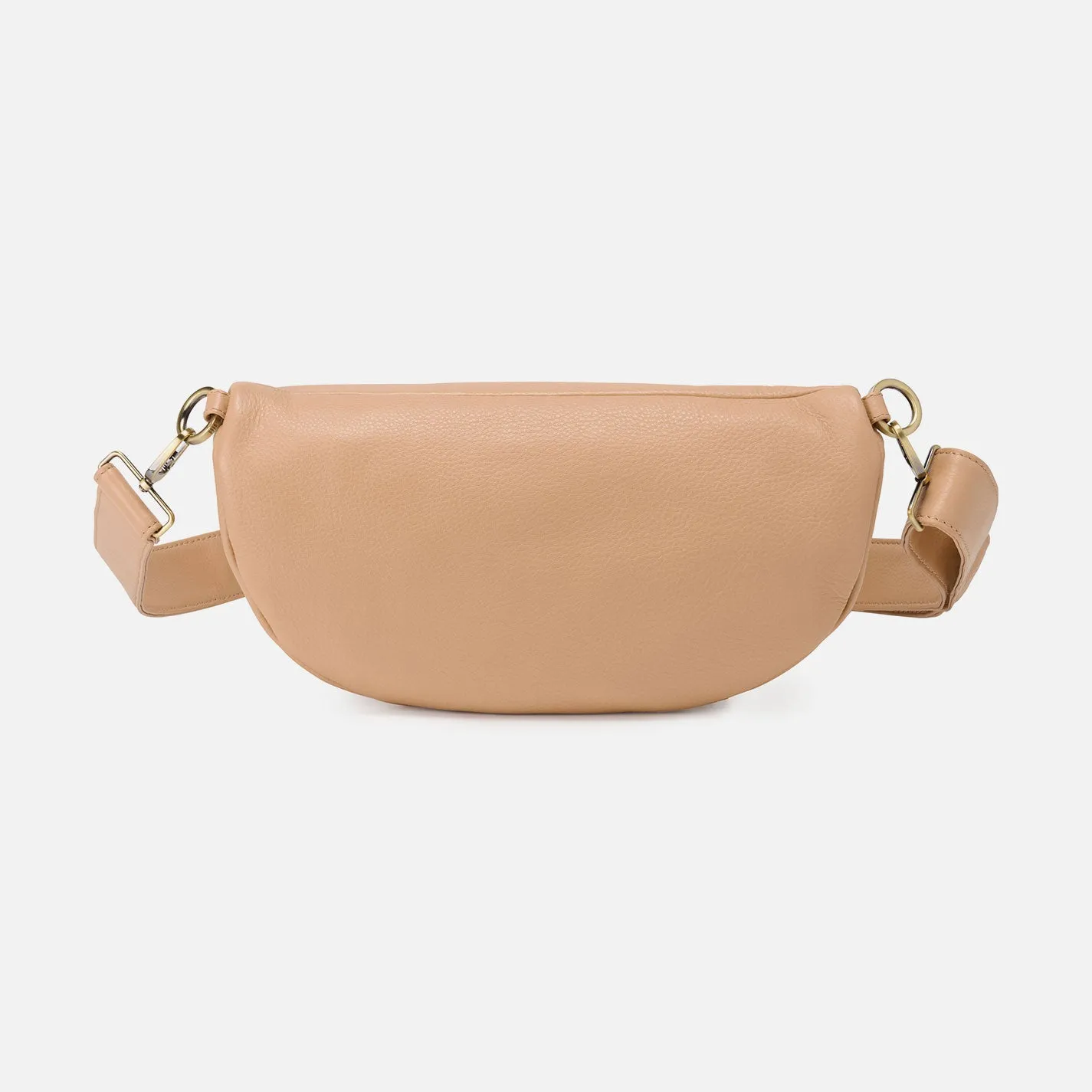 Hunter Medium Belt Bag In Pebbled Leather - Porcini