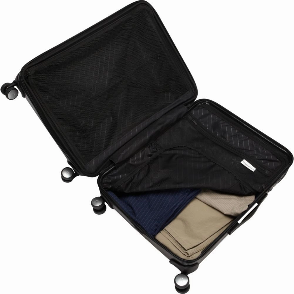 IT Luggage Distinction 27" 4-Wheel Medium Luggage