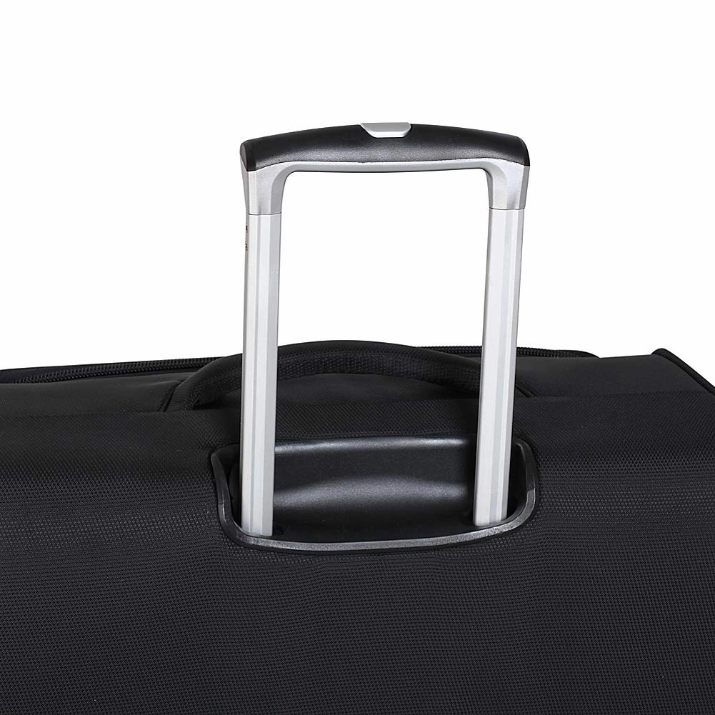 it luggage Intrepid 22" 8 Wheel Spinner, Black