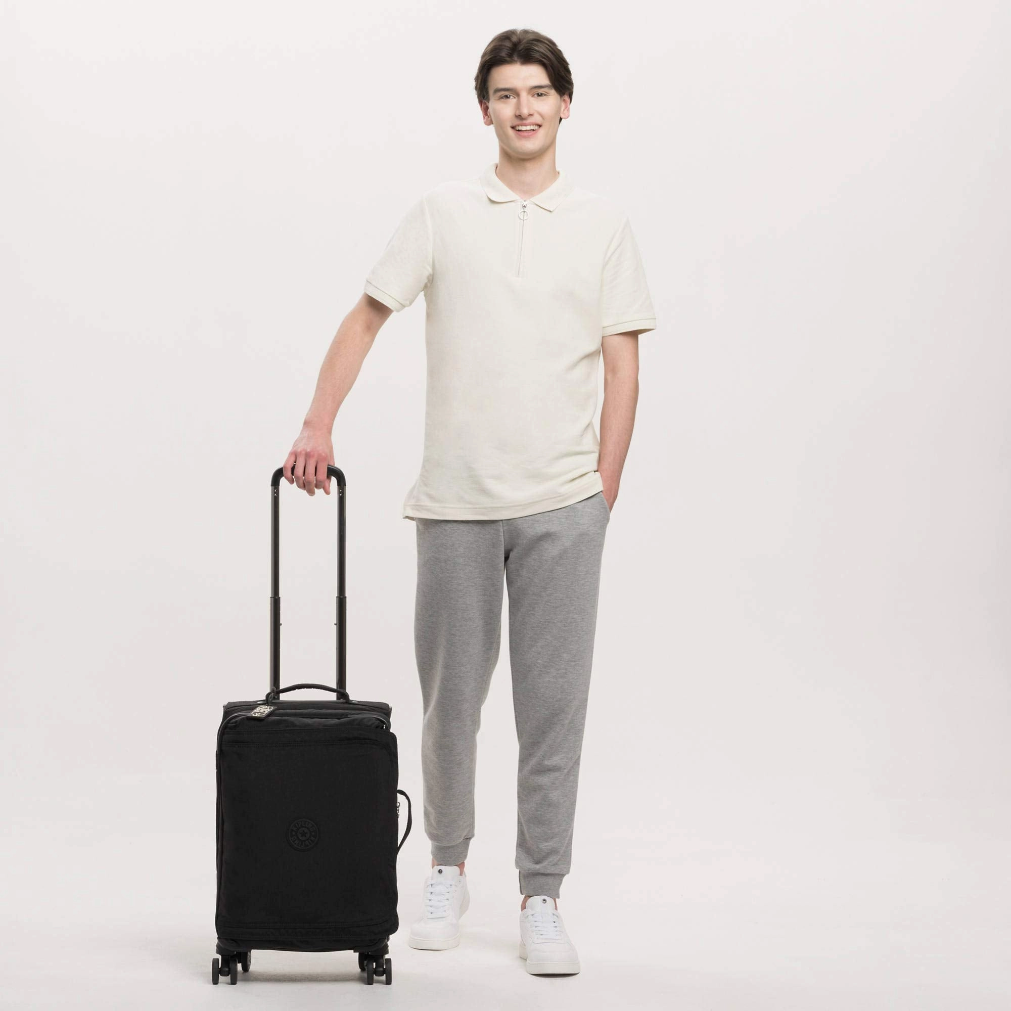 Kipling Spontaneous 21" 4-Wheel Carry-On Luggage
