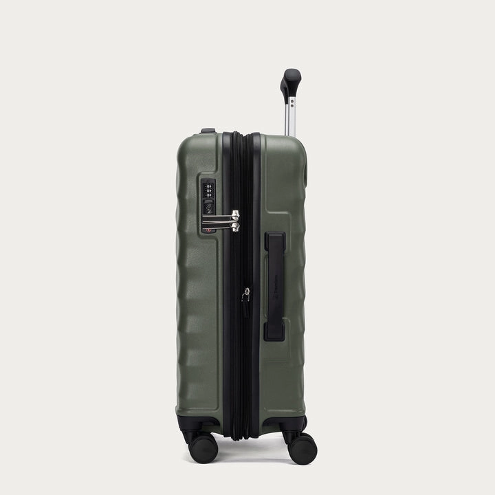 Maxlite Air V2 Carry-On Hardside Spinner