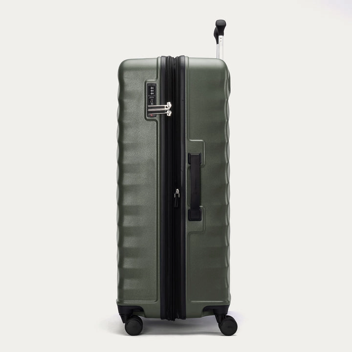 Maxlite Air V2 Large Check-In Hardside Spinner