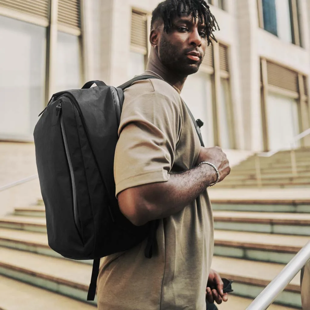 Metro Backpack Pro Backpacks Black | X-Pac VX42