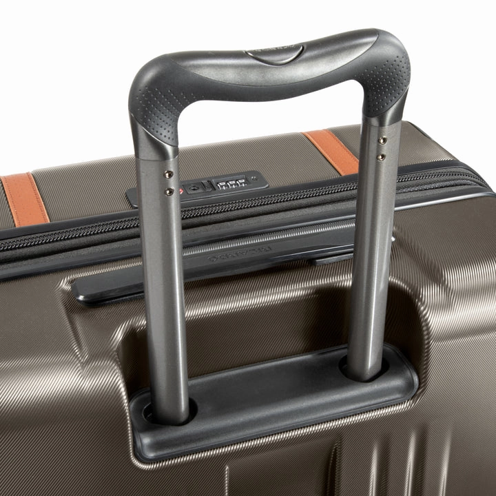 Montecito 2.0 Hardside Medium Check in Expandable Spinner