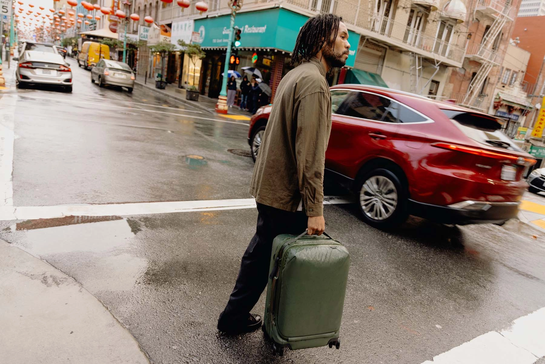 Peak Design Roller Pro Carry-On Luggage