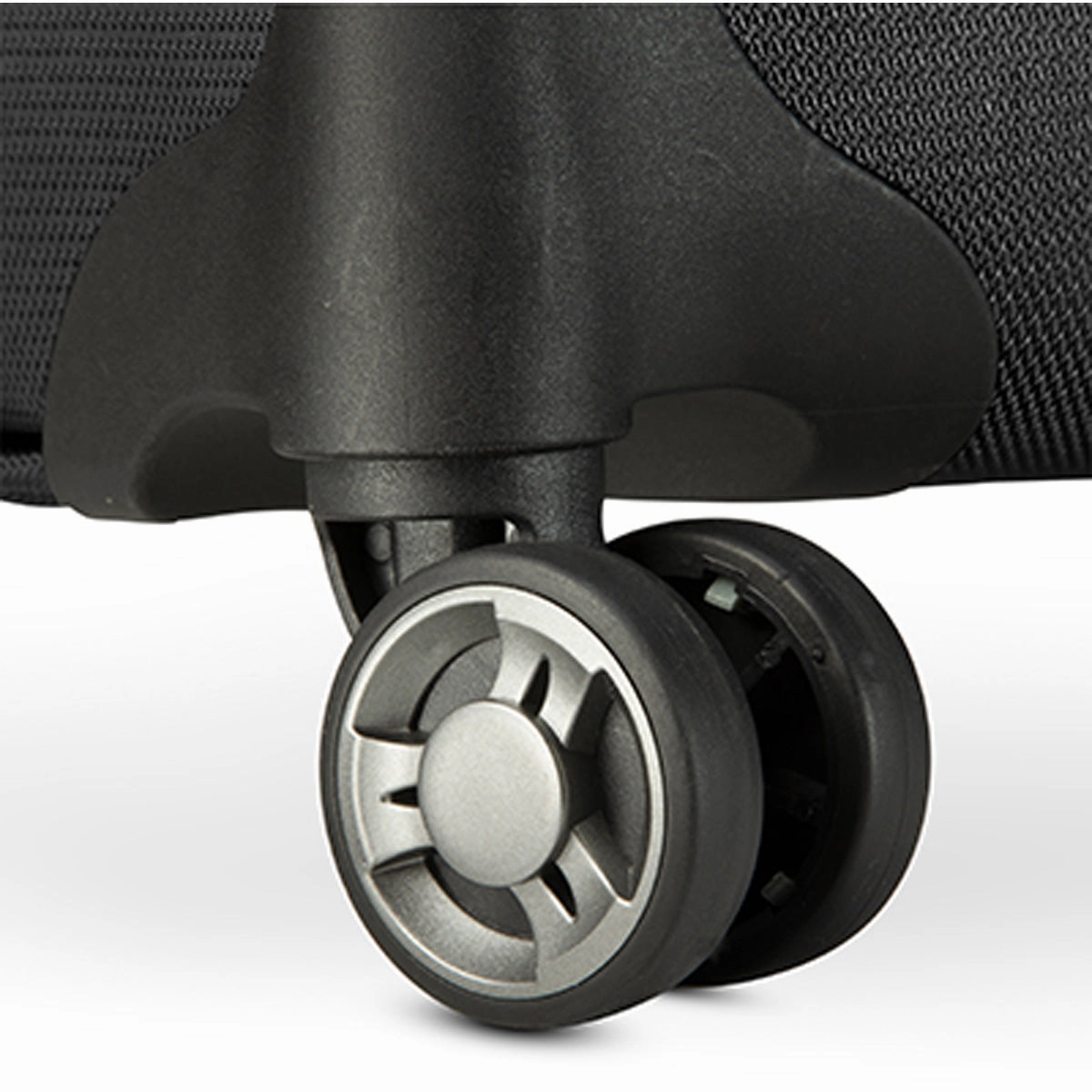 Ricardo Beverly Hills Avalon Large Check-In Spinner