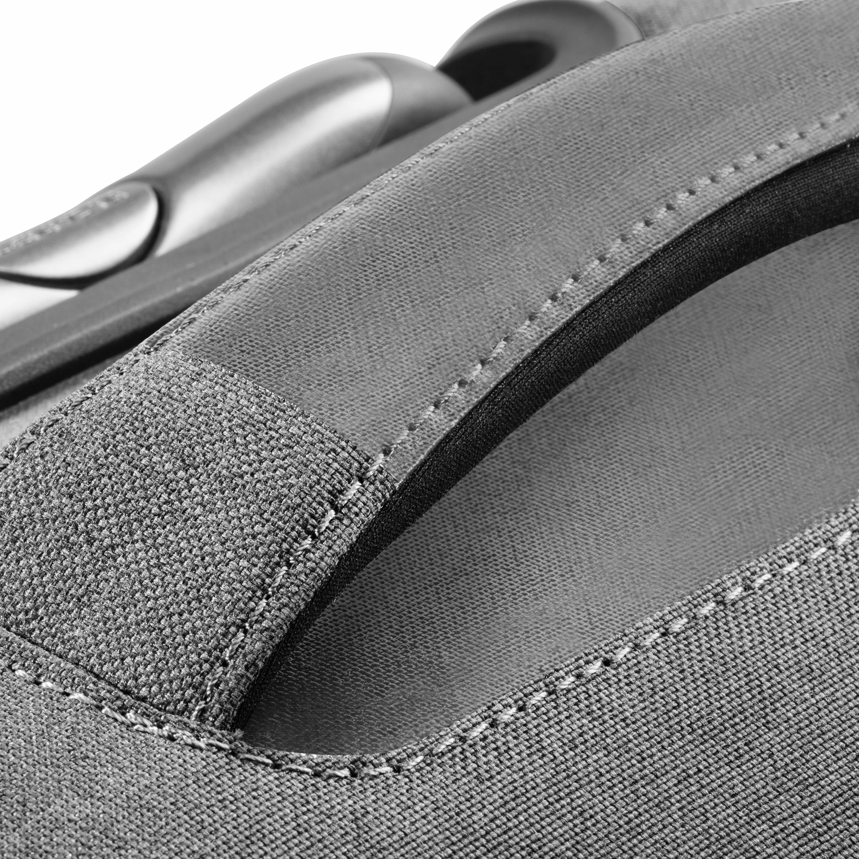 Ricardo Beverly Hills Malibu 3.0 Large Check-In Expandable Spinner Luggage