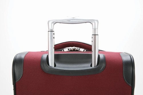 Ricardo Beverly Hills Montecito 24" 4-Wheel Medium Luggage