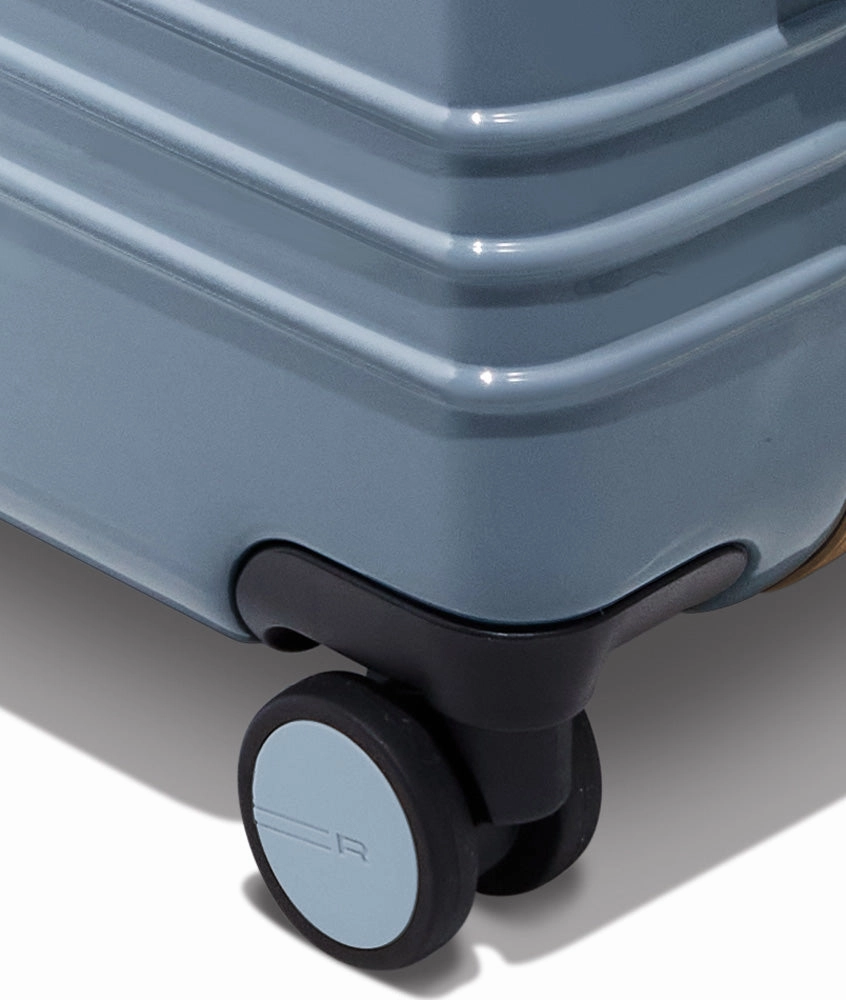 Roam Check-in Expandable Hardside TSA Approved Spinner Luggage