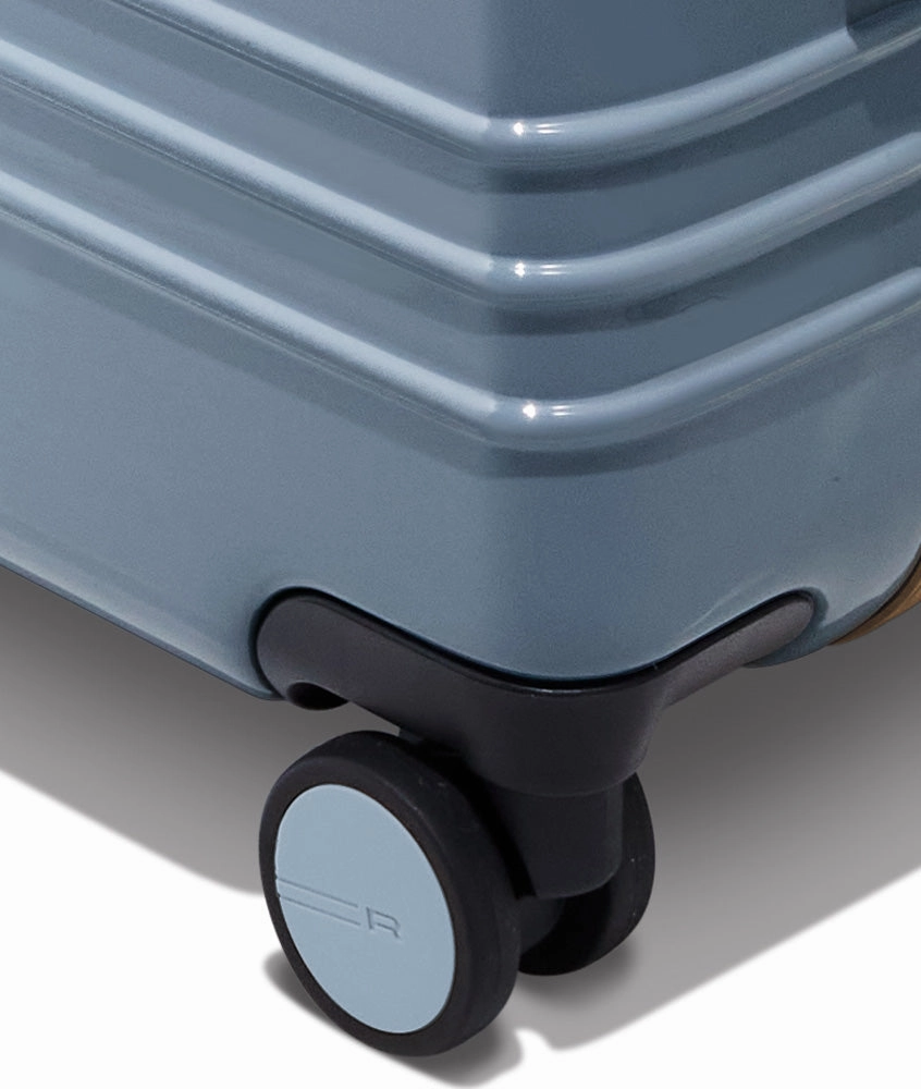 Roam Check-In Hardside TSA Approved  Spinner Luggage