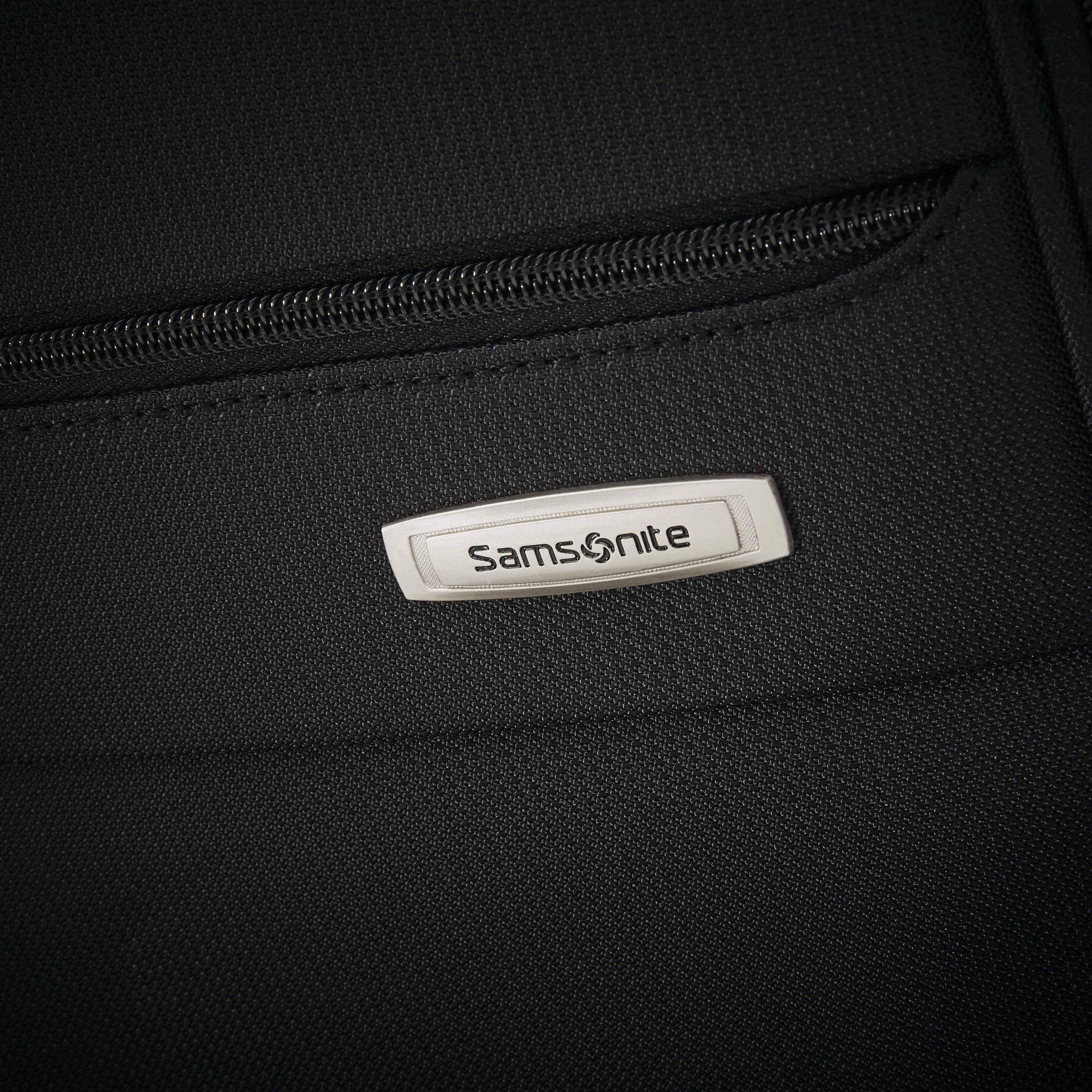 Samsonite Advena 20" 4-Wheel Carry-On Luggage