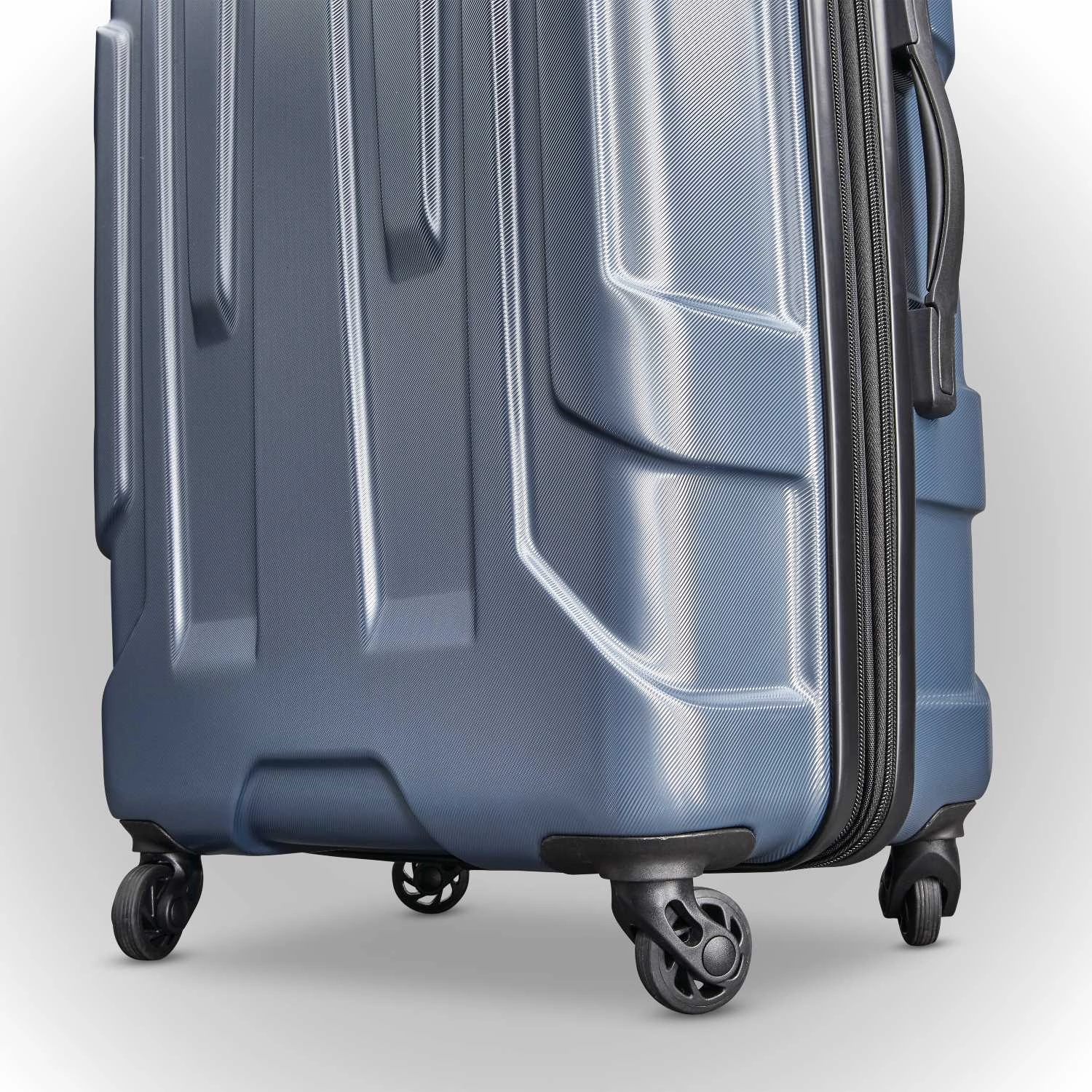Samsonite Centric 20-inch Hardside Spinner