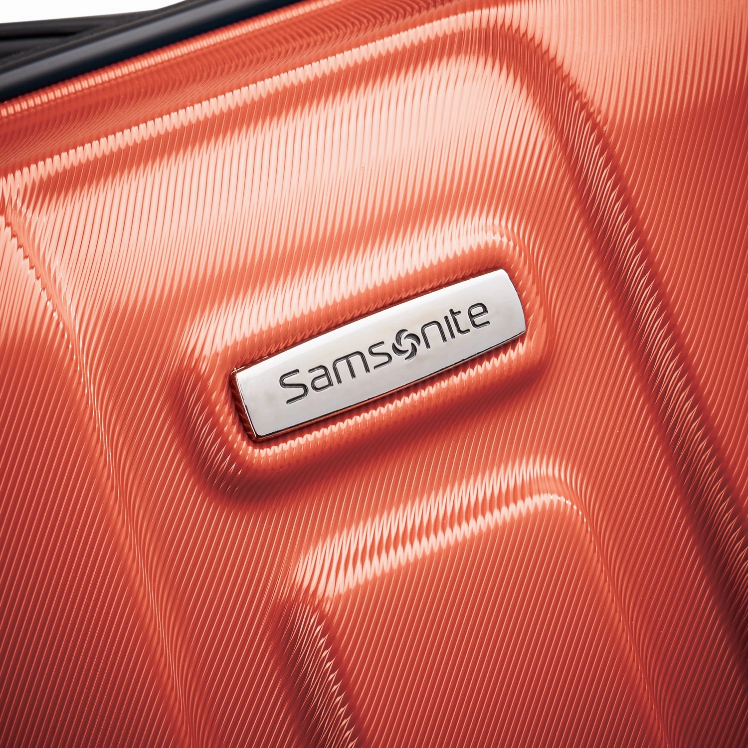 Samsonite Centric 20-inch Hardside Spinner