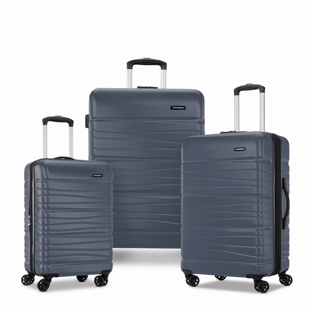 Samsonite Evolve SE Hardside Expandable Spinner Luggage