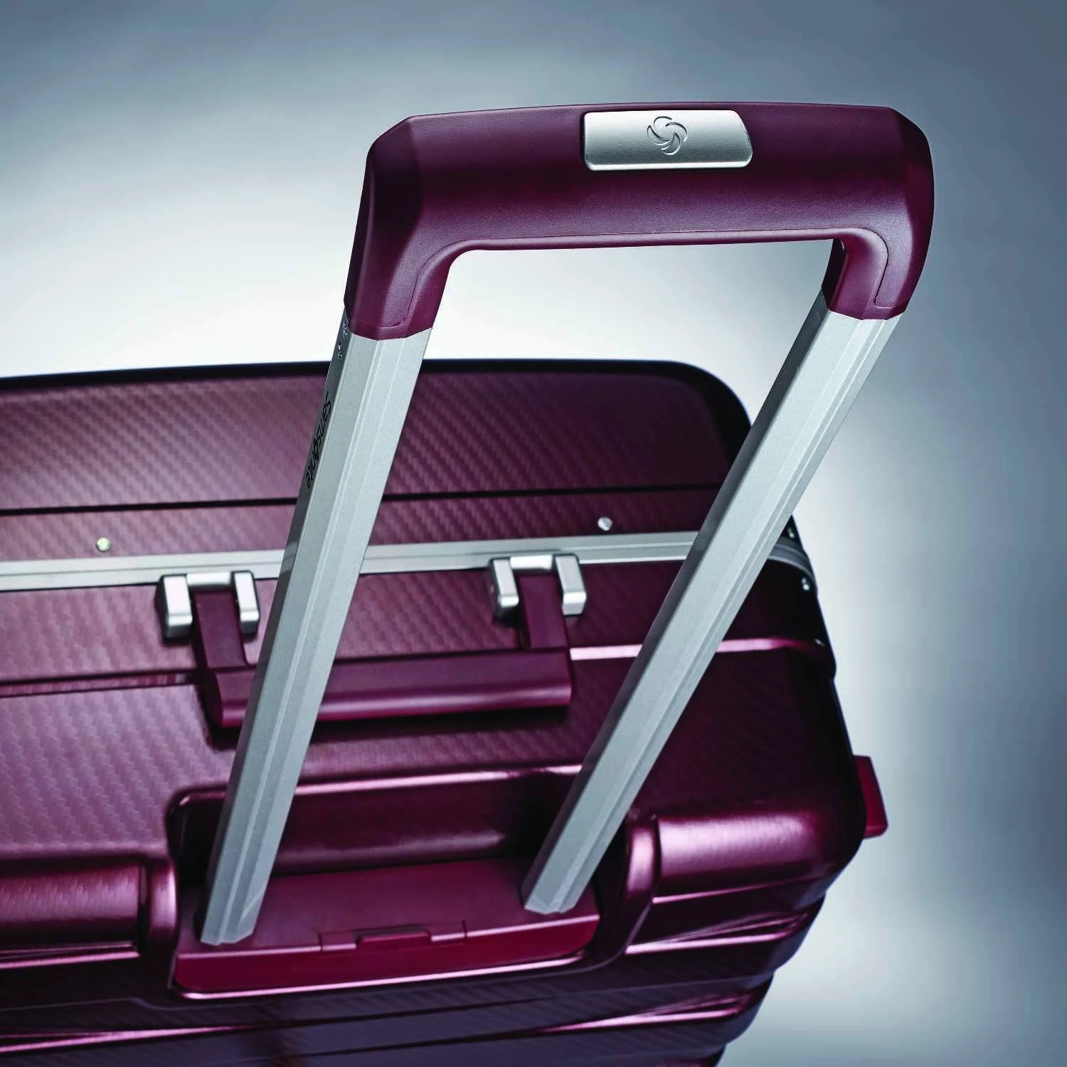 Samsonite Framelock 28" 4-Wheel Large Luggage
