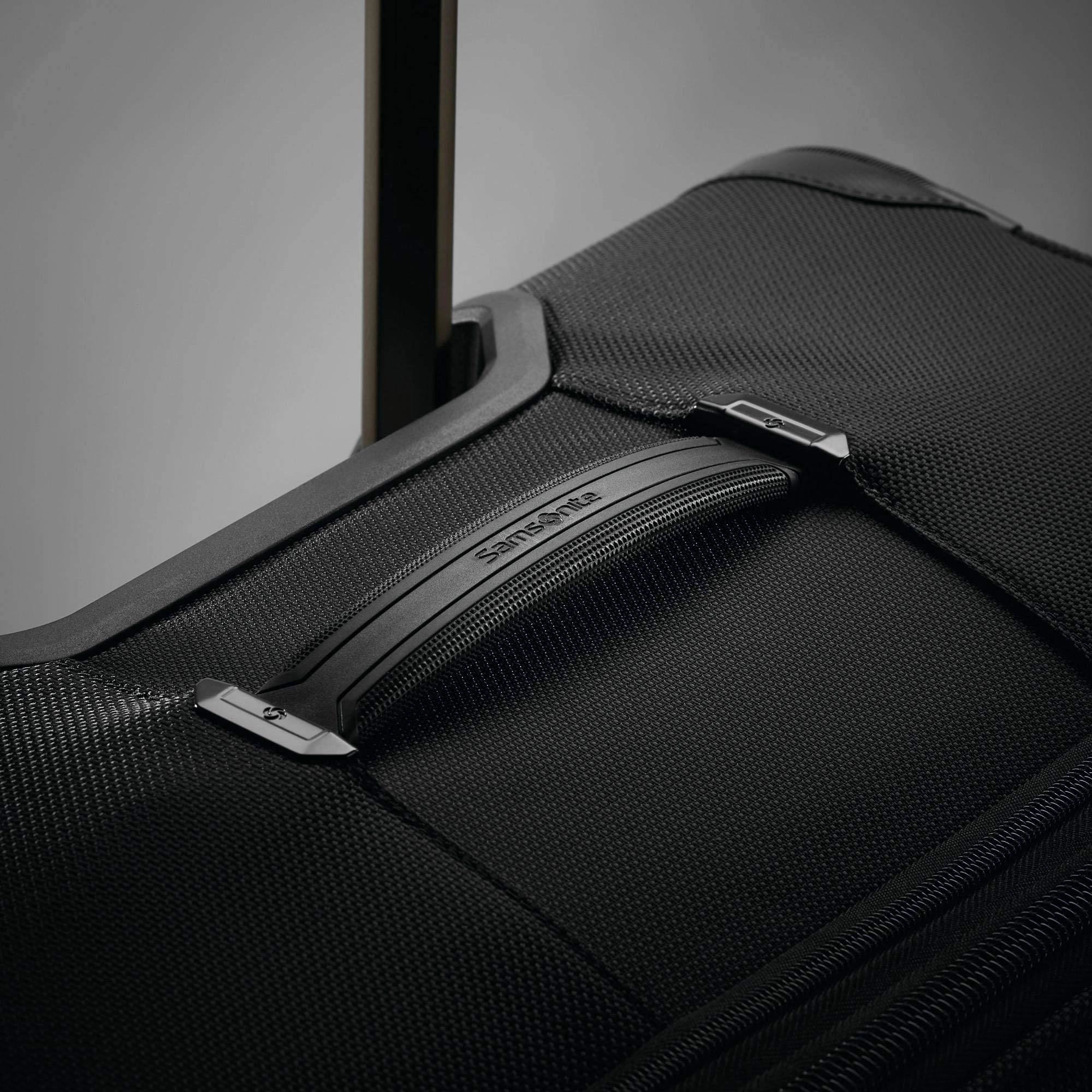 Samsonite Lineate Carry-On Underseat Spinner