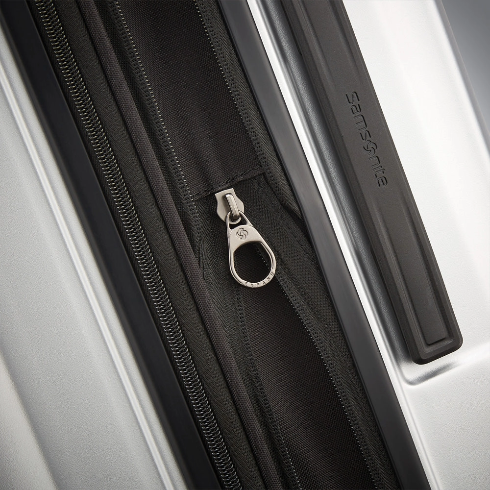 Samsonite Octiv Pro Carry-On 20-Inch Hardside Spinner