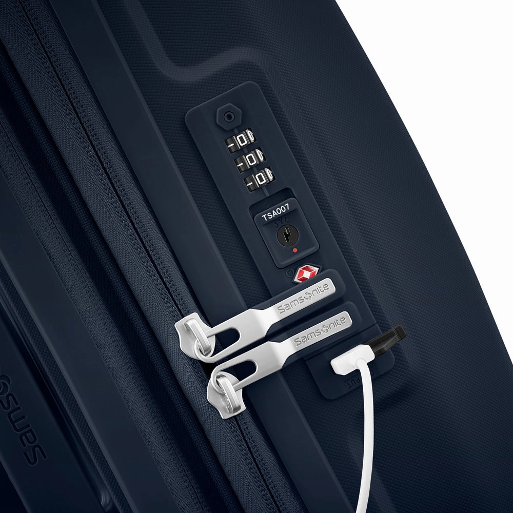 Samsonite Outline Pro Carry-On Spinner