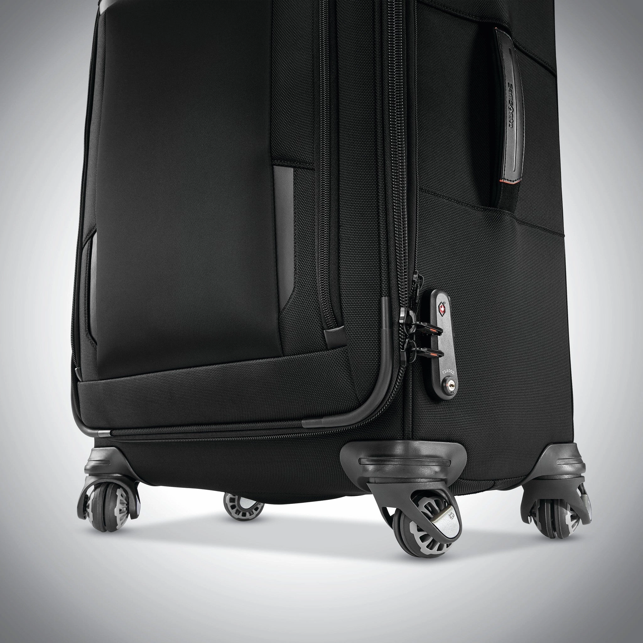 Samsonite Pro Carry-On Expandable Spinner