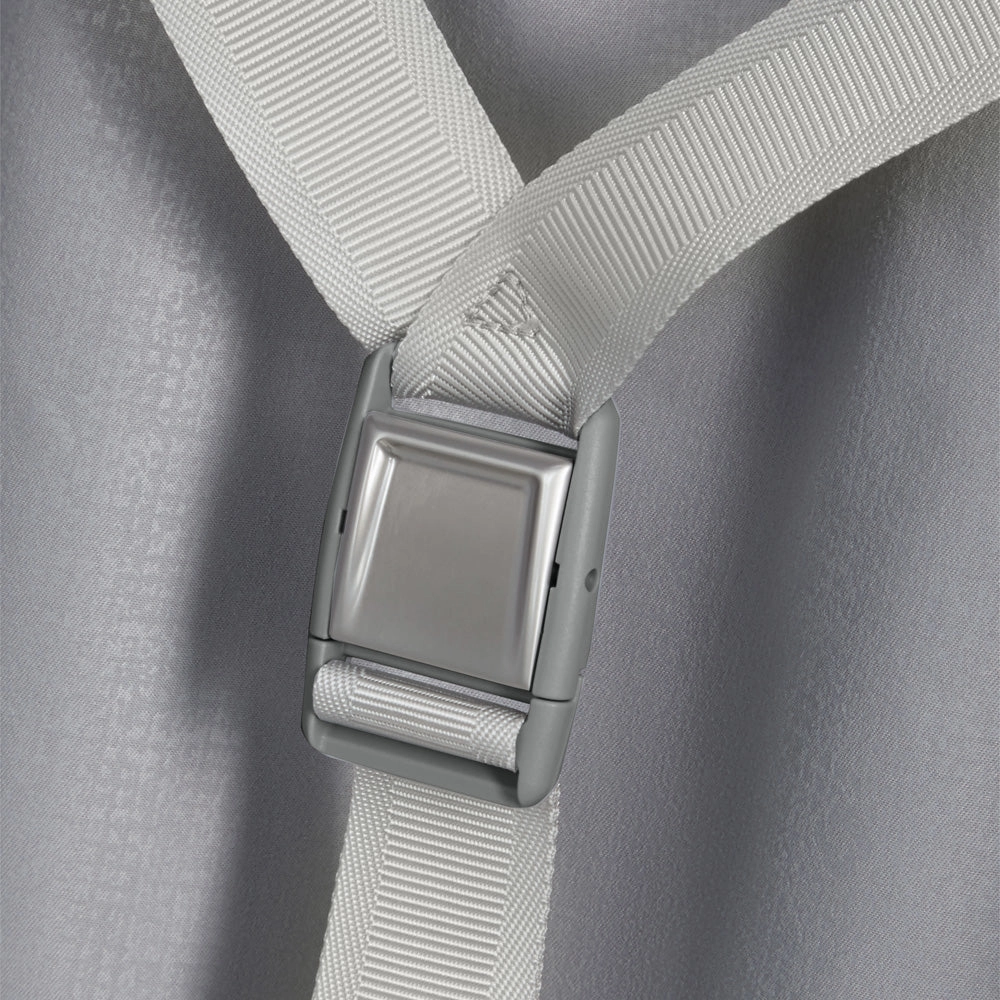 Samsonite Proxis Large Auminum Hardside TSA Friendly Spinner Luggage
