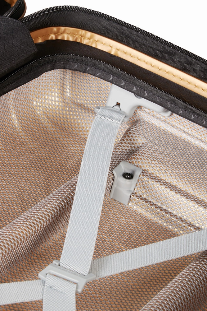 Samsonite Proxis Medium Hardside TSA Friendly Spinner Luggage