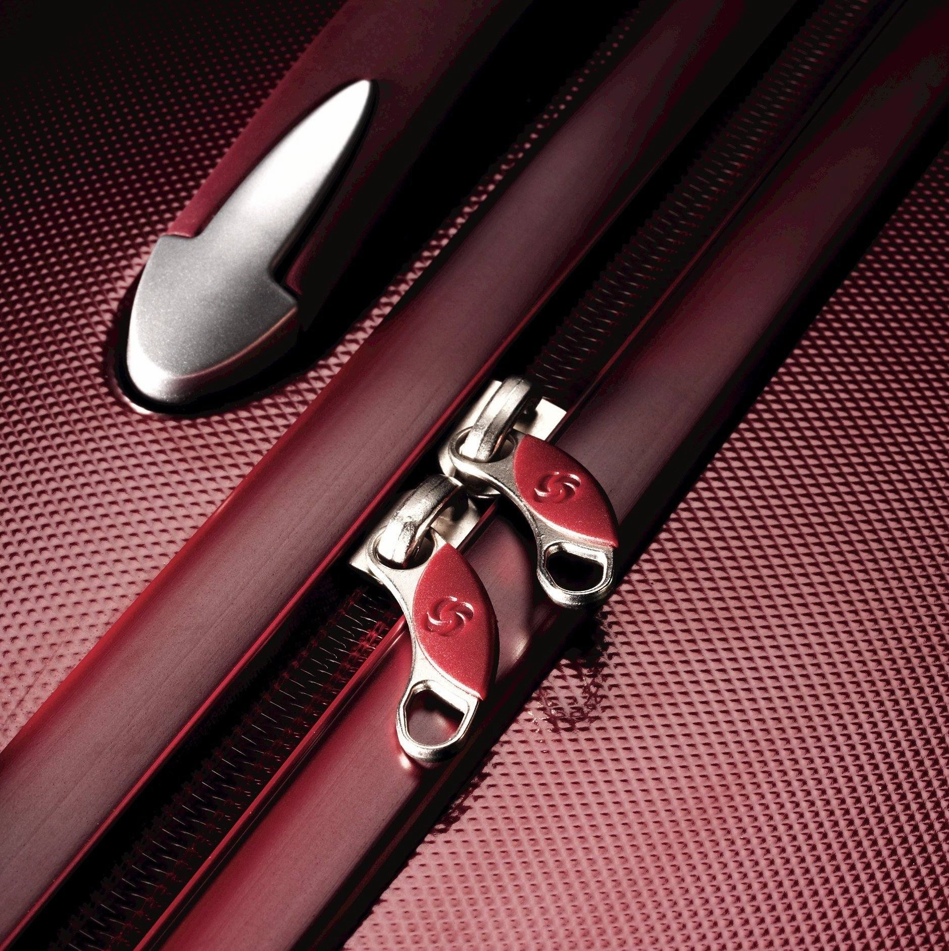 Samsonite Silhouette 12 22" Hardside Spinner Luggage