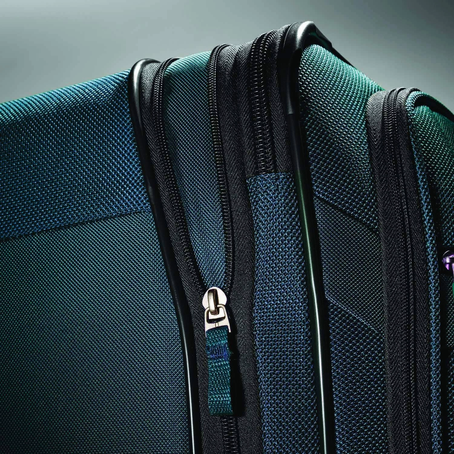 Samsonite Solyte 25" 4-Wheel Medium Luggage