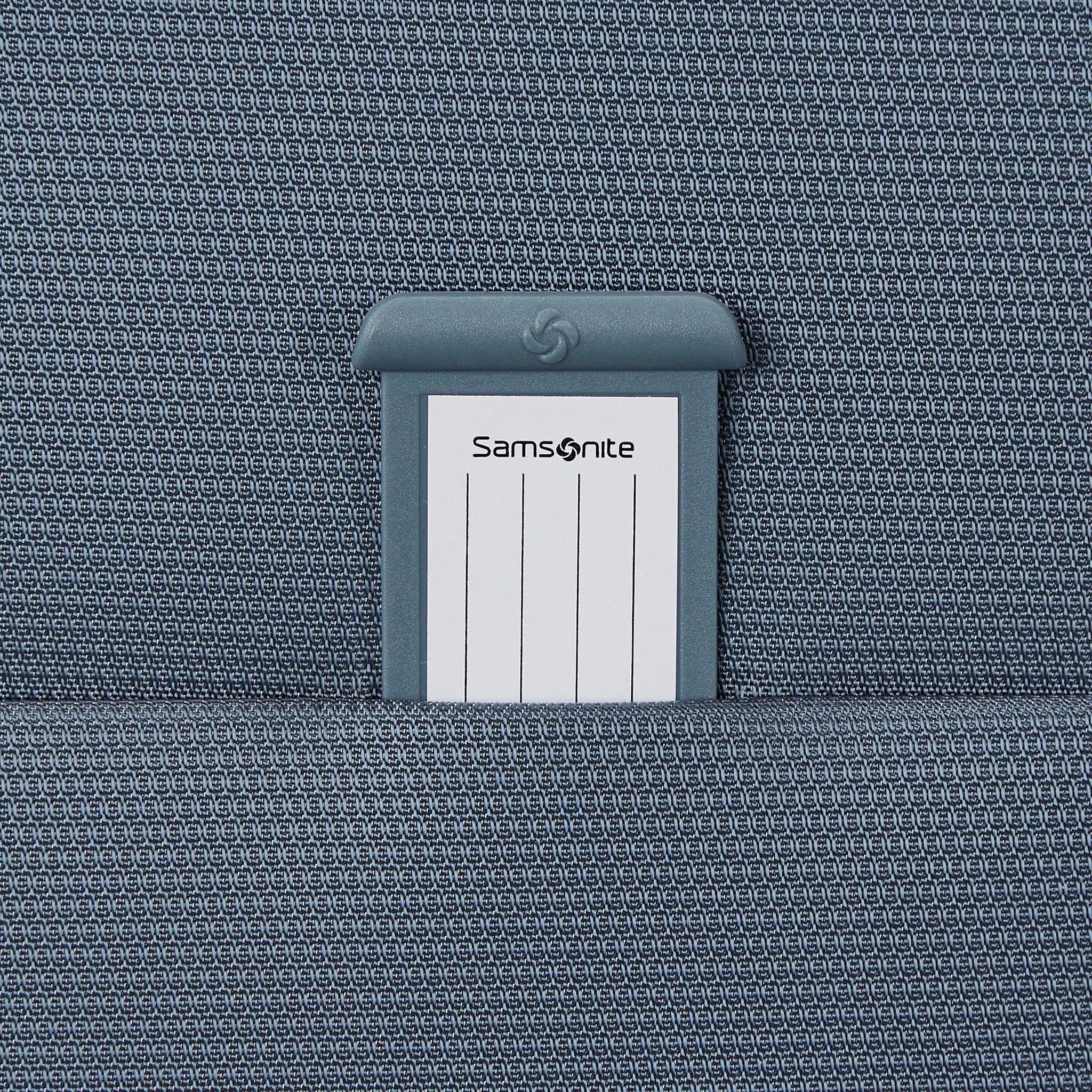 Samsonite UpLift Softside Medium Expandable Spinner