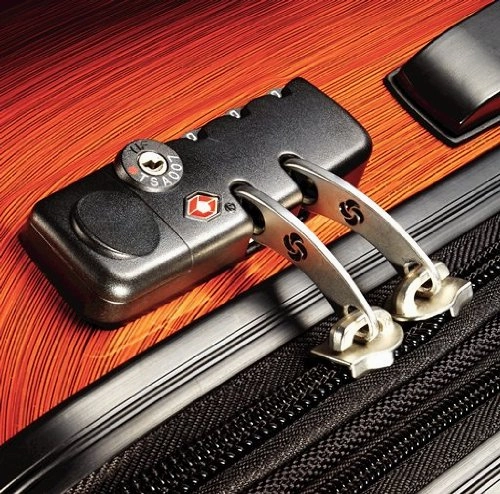 Samsonite Winfield 20" 4-Wheel Carry-On Luggage