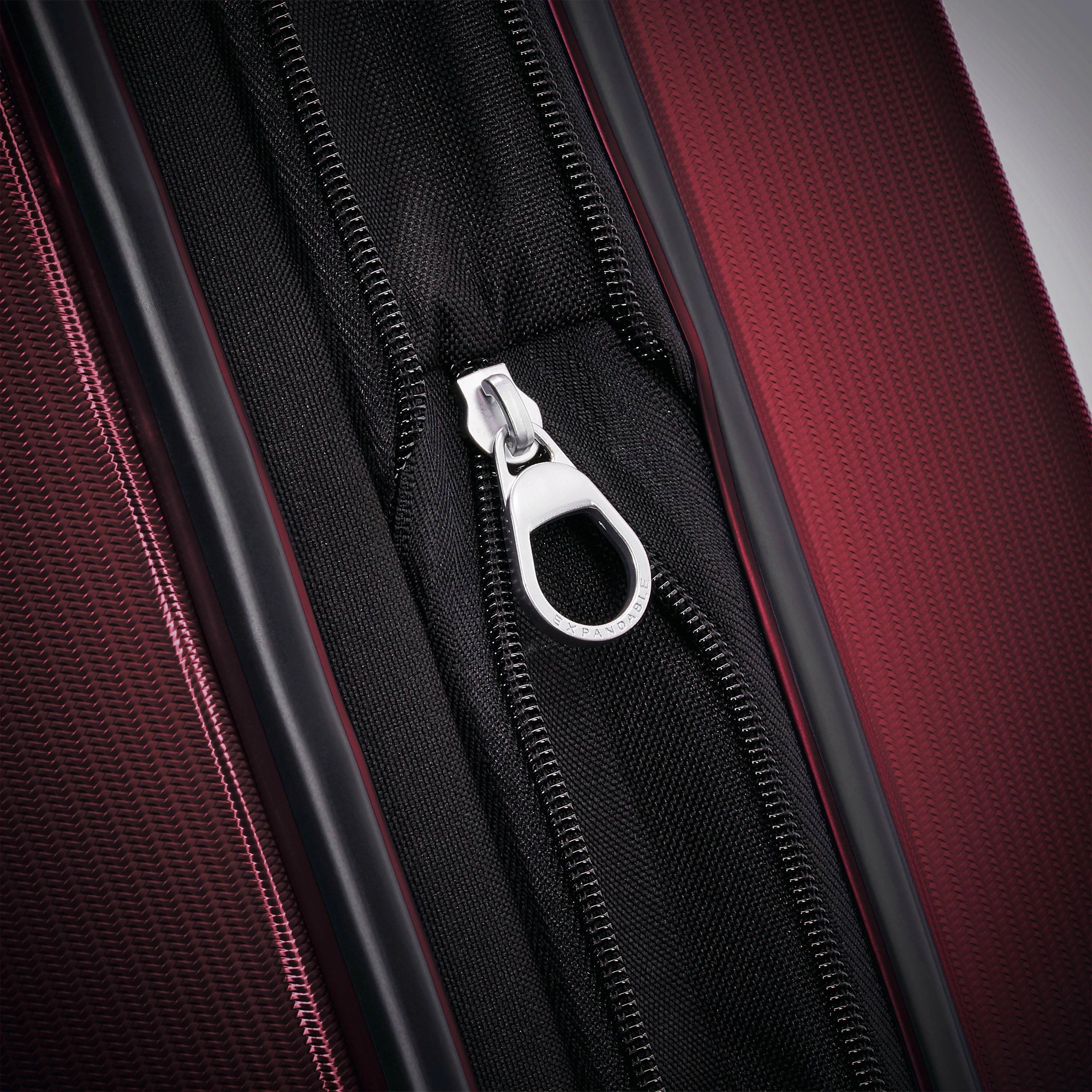 Samsonite Winfield 3 DLX Checked-Medium 25-Inch 4-Wheel Medium Luggage