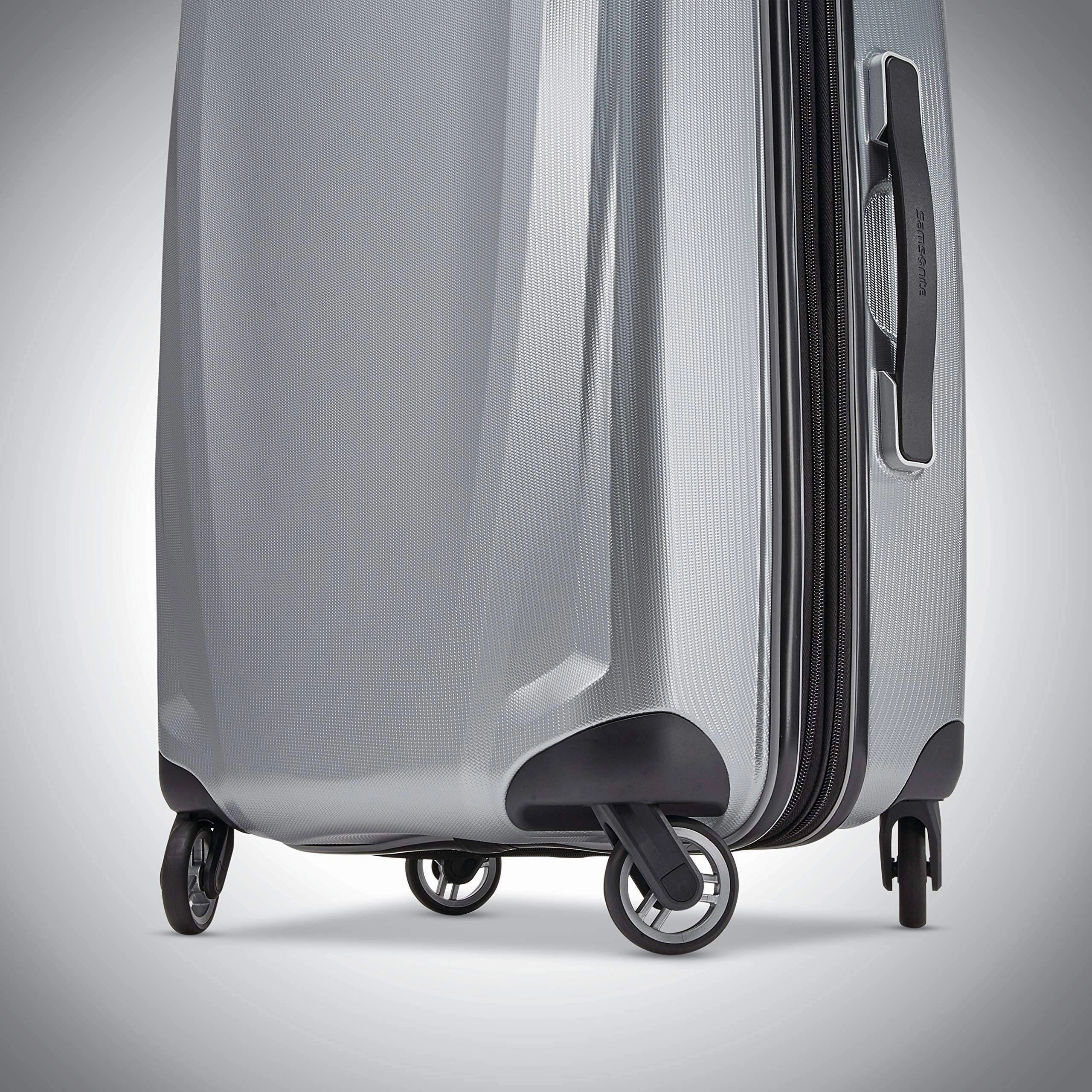 Samsonite Winfield 3 DLX Checked-Medium 25-Inch 4-Wheel Medium Luggage