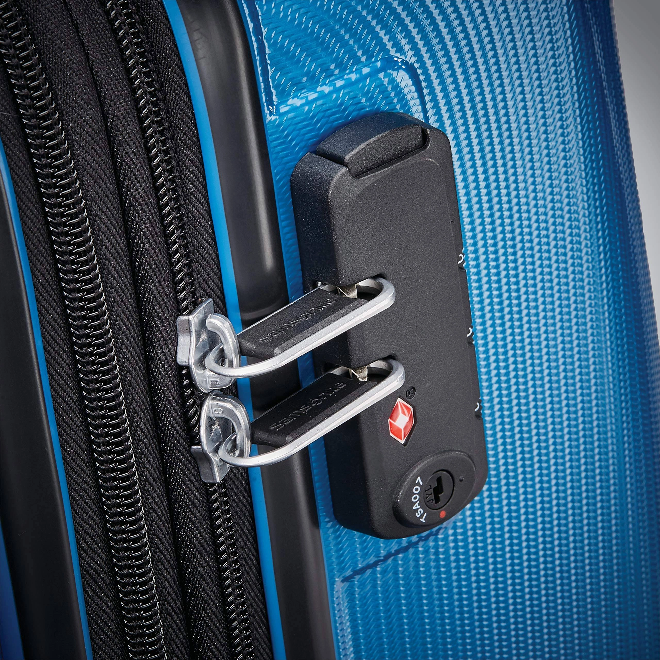 Samsonite Winfield 3 DLX Checked-Medium 25-Inch 4-Wheel Medium Luggage