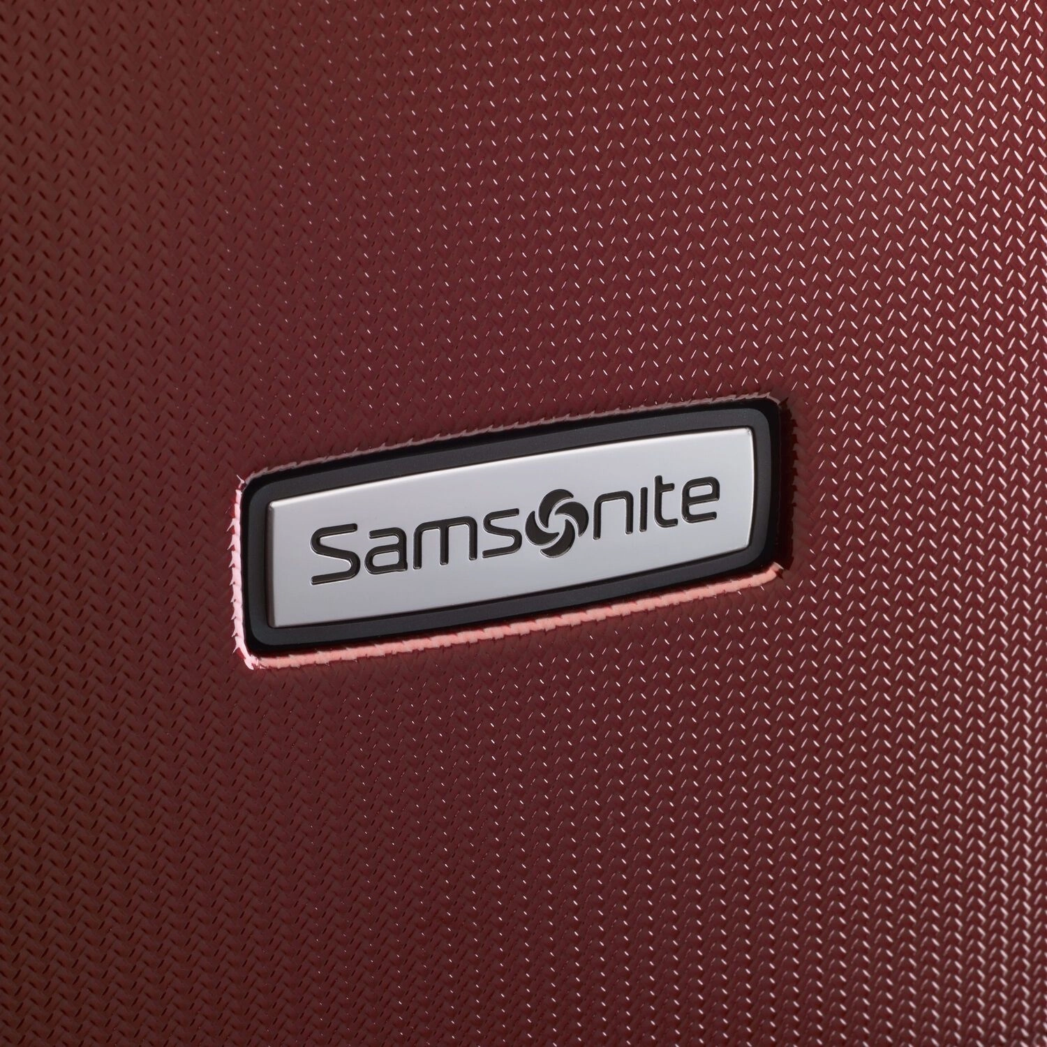 Samsonite Winfield NXT Spinner Large Expandable Luggage