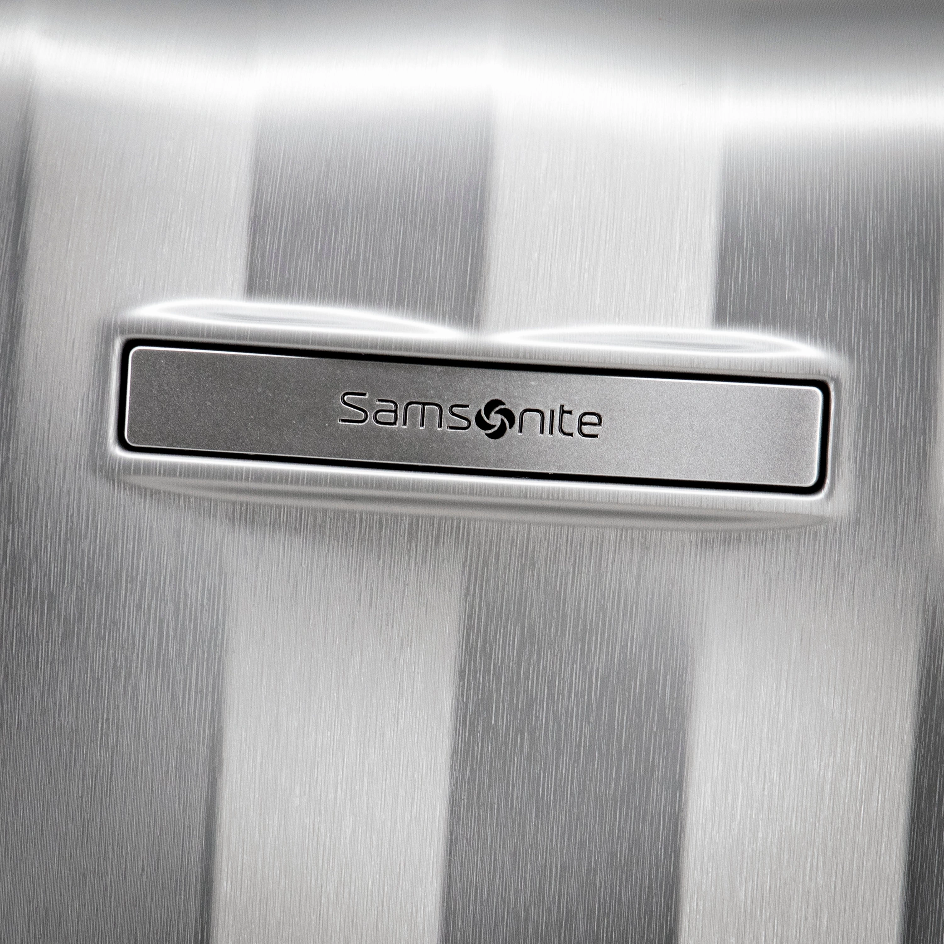 Samsonite Ziplite 6 Spinner Carry-On Luggage