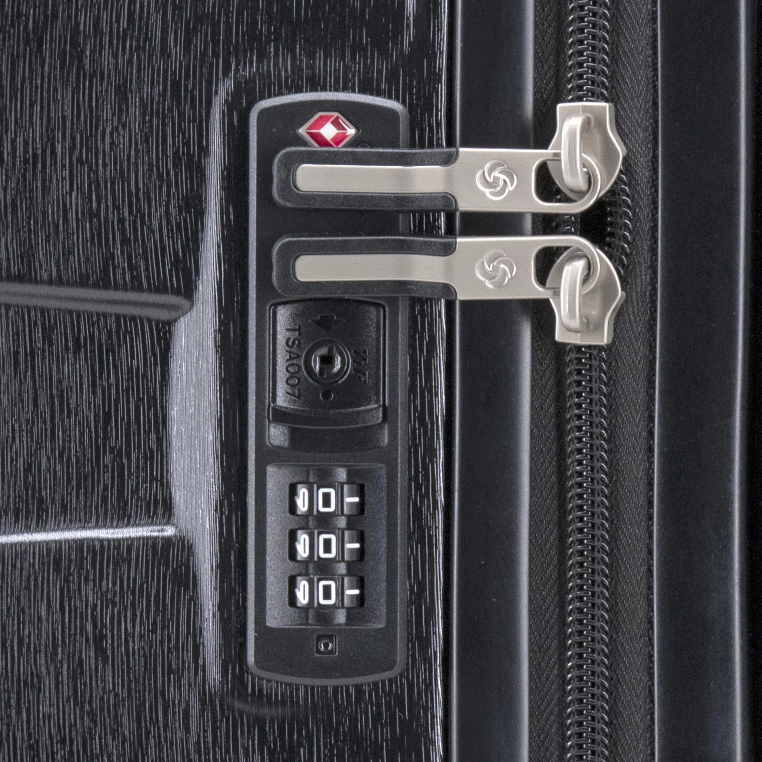 Samsonite Ziplite 6 Spinner Carry-On Luggage