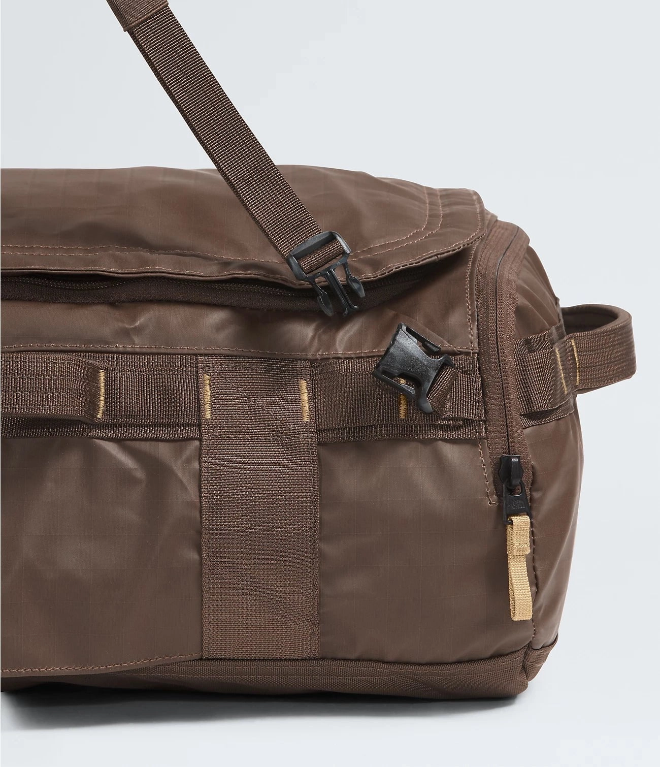 The North Face Base Camp Voyager Duffel32L