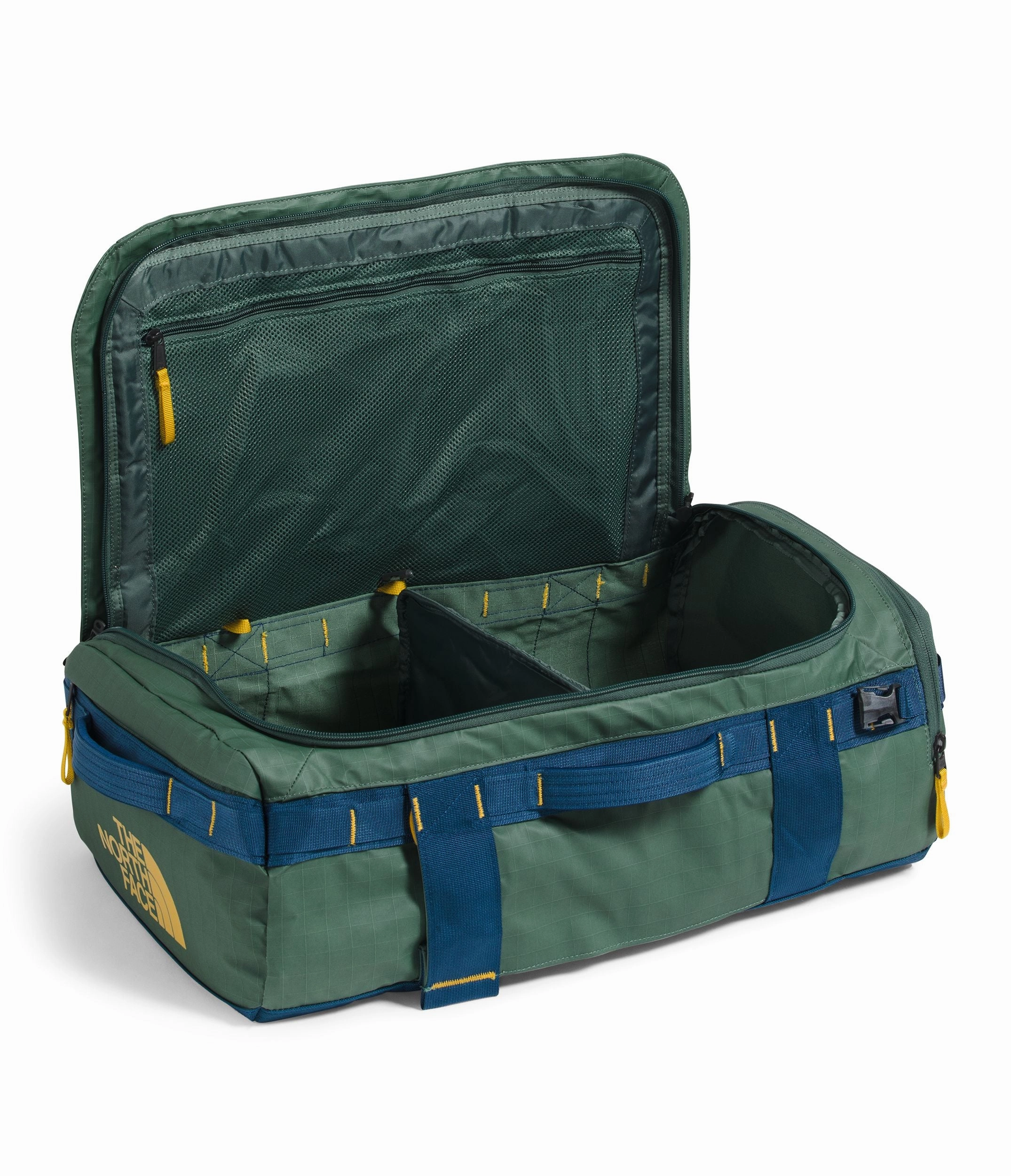 The North Face Base Camp Voyager Duffel32L