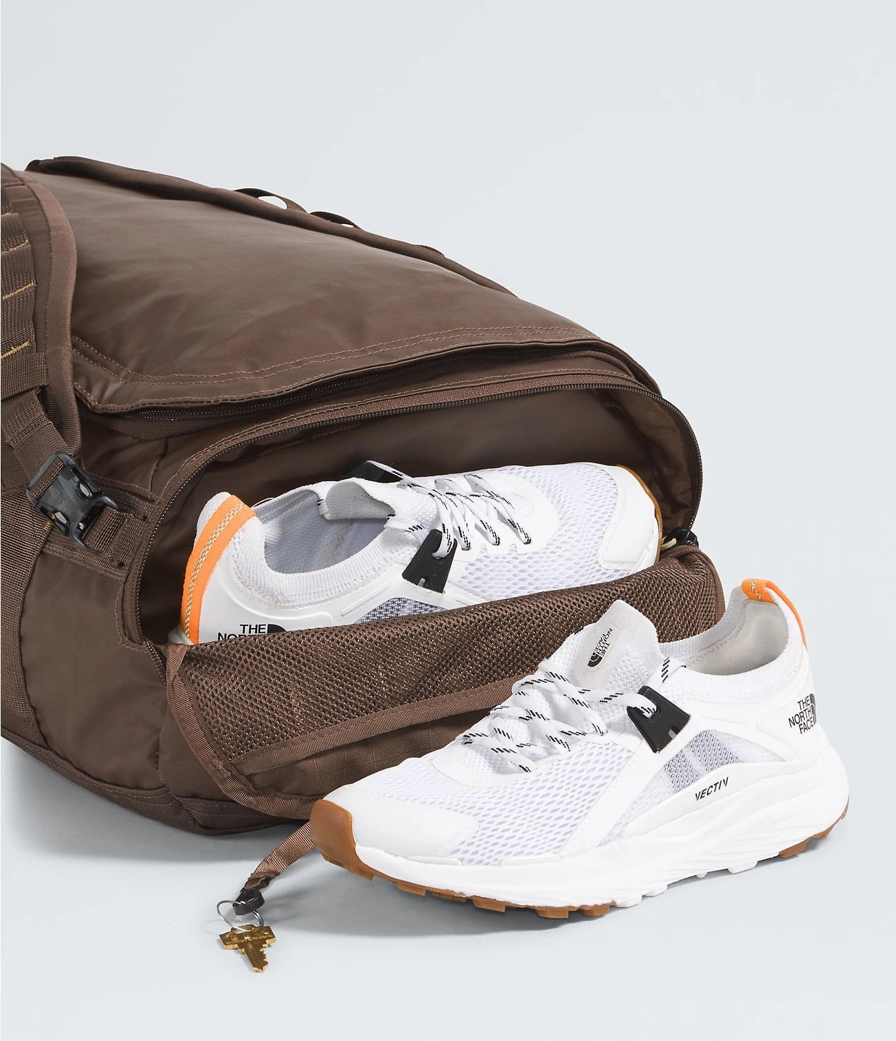 The North Face Base Camp Voyager Duffel32L