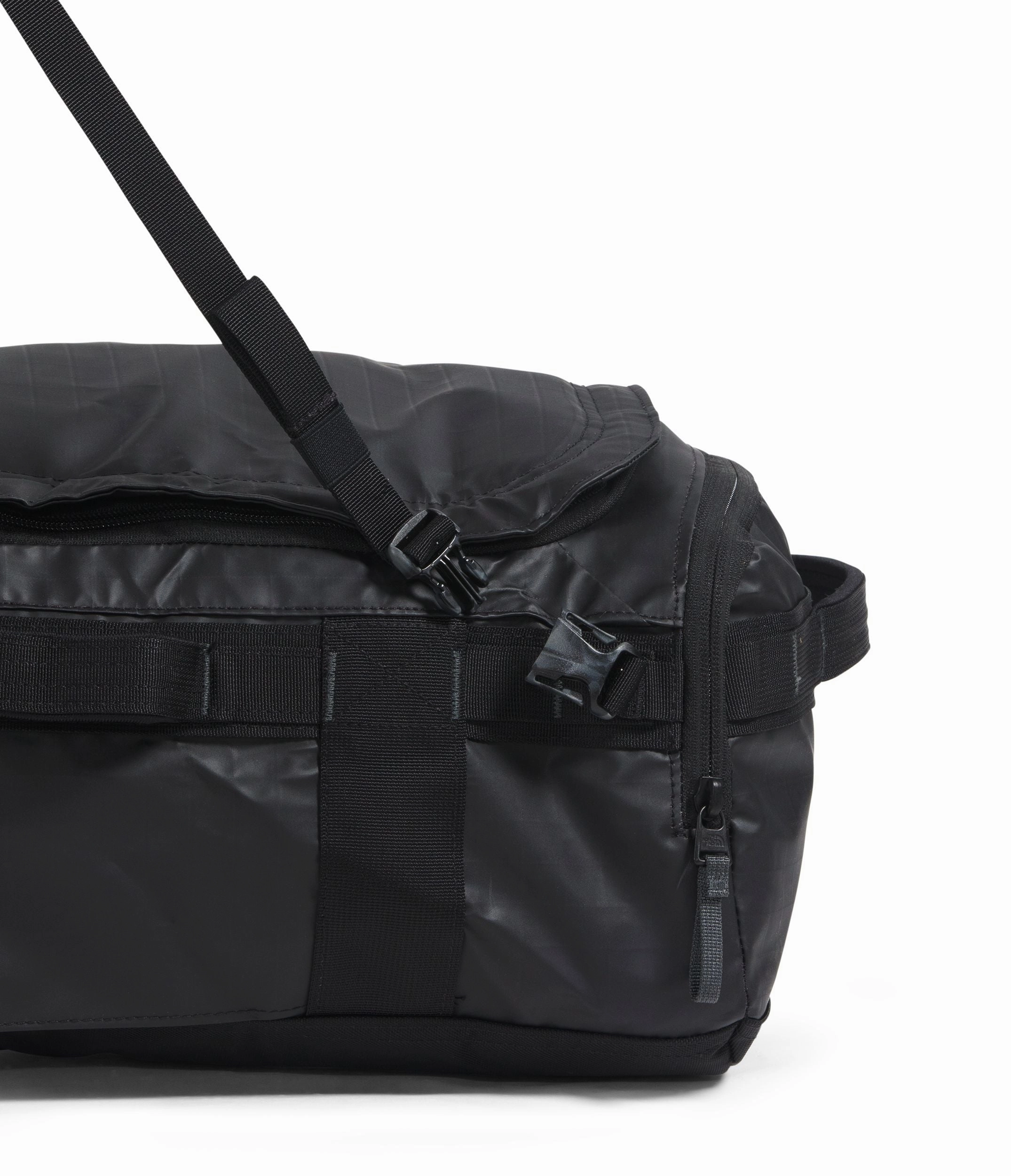 The North Face Base Camp Voyager Duffel32L