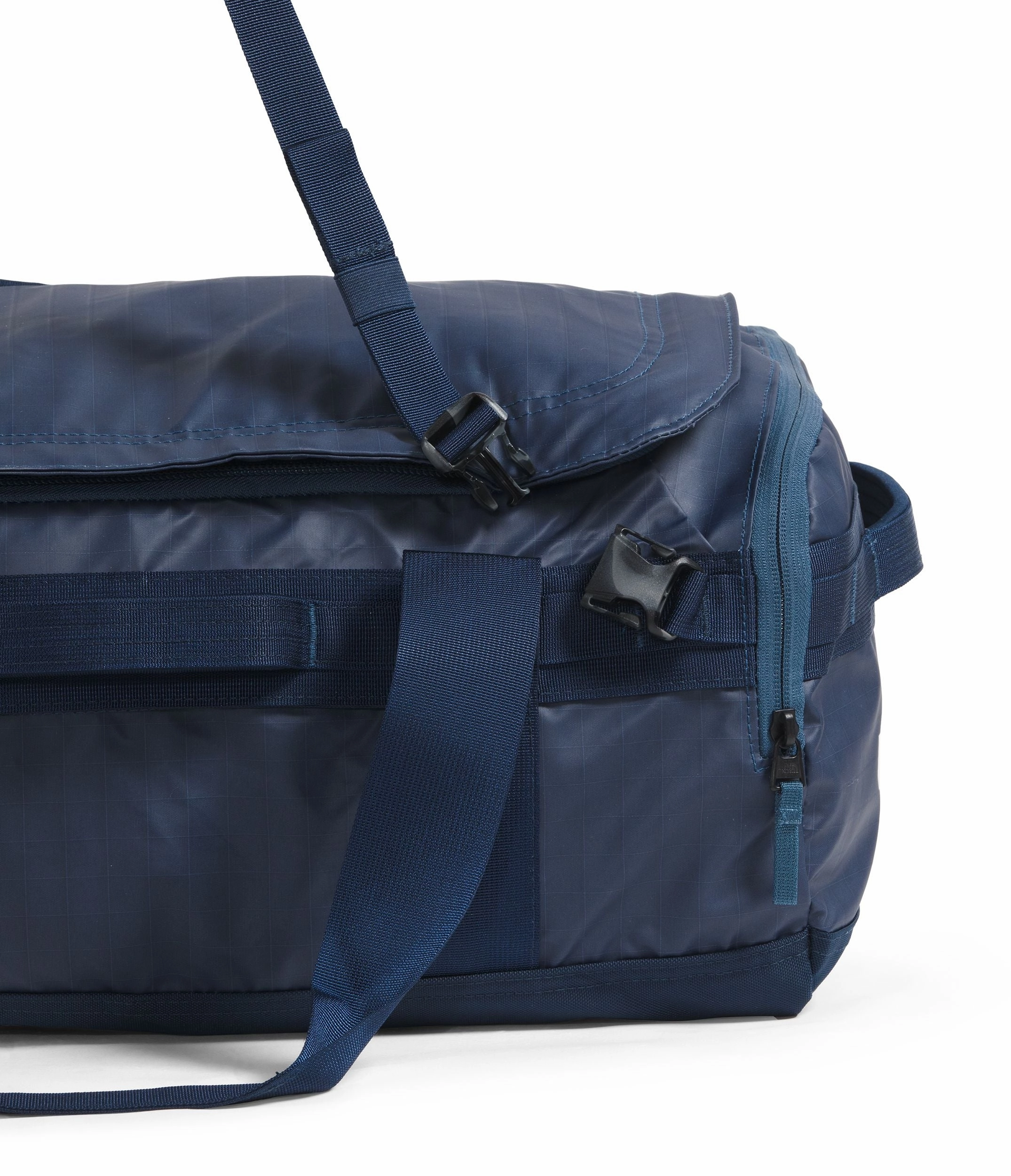 The North Face Base Camp Voyager Duffel42L