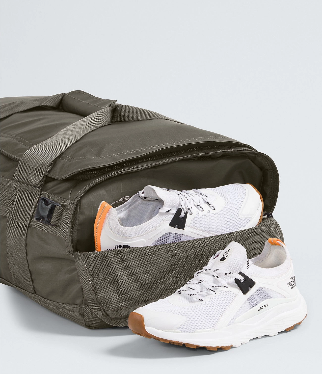 The North Face Base Camp Voyager Duffel42L