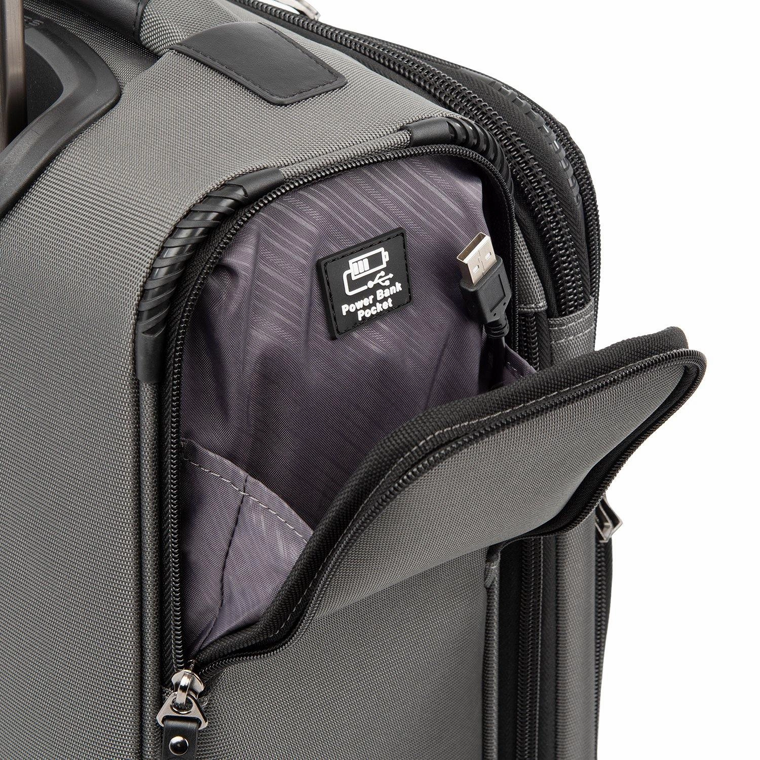 Travelpro Crew Versapack Global Carry-On Exp Rollaboard