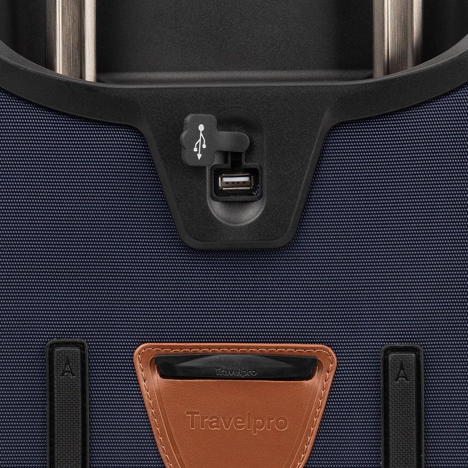 Travelpro Crew Versapack Global Carry-On Exp Spinner