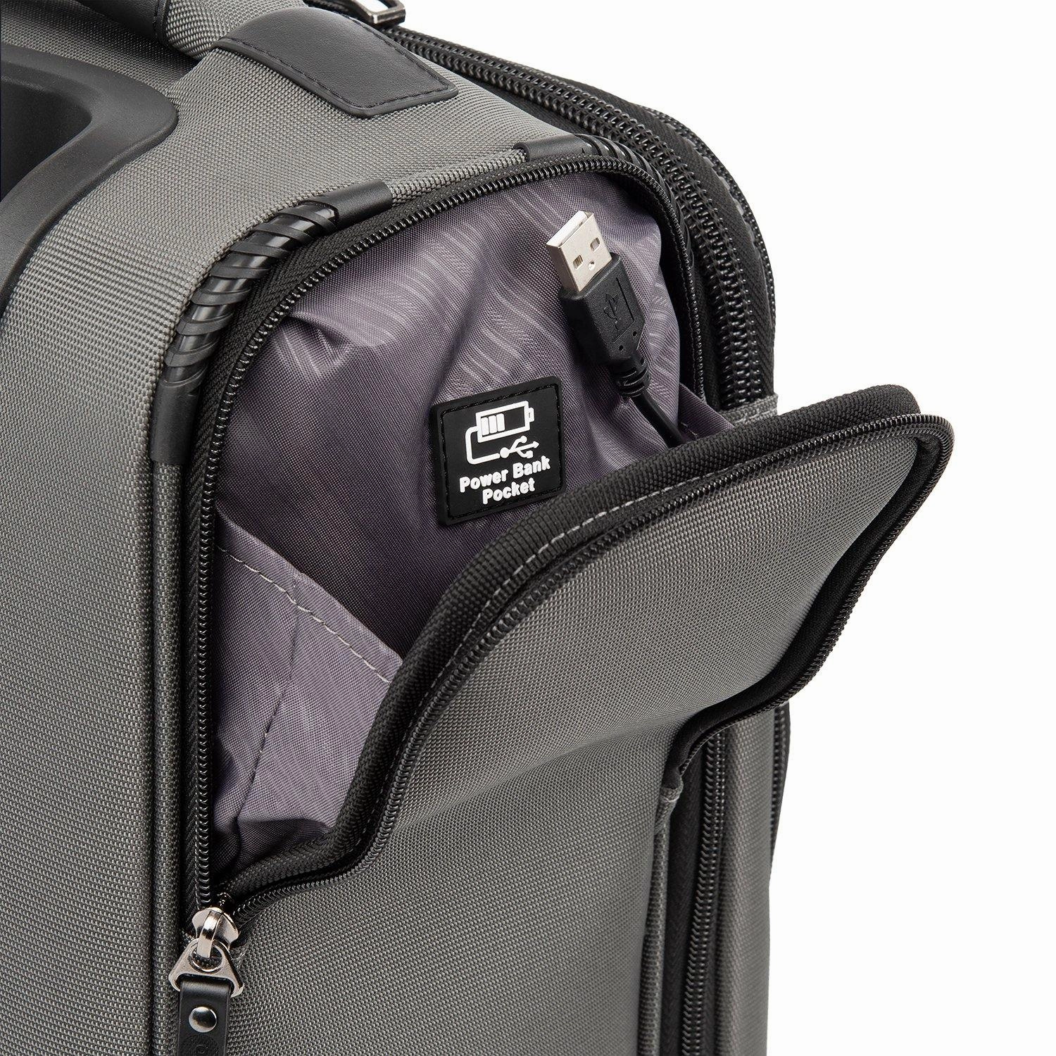 Travelpro Crew Versapack Global Carry-On Exp Spinner