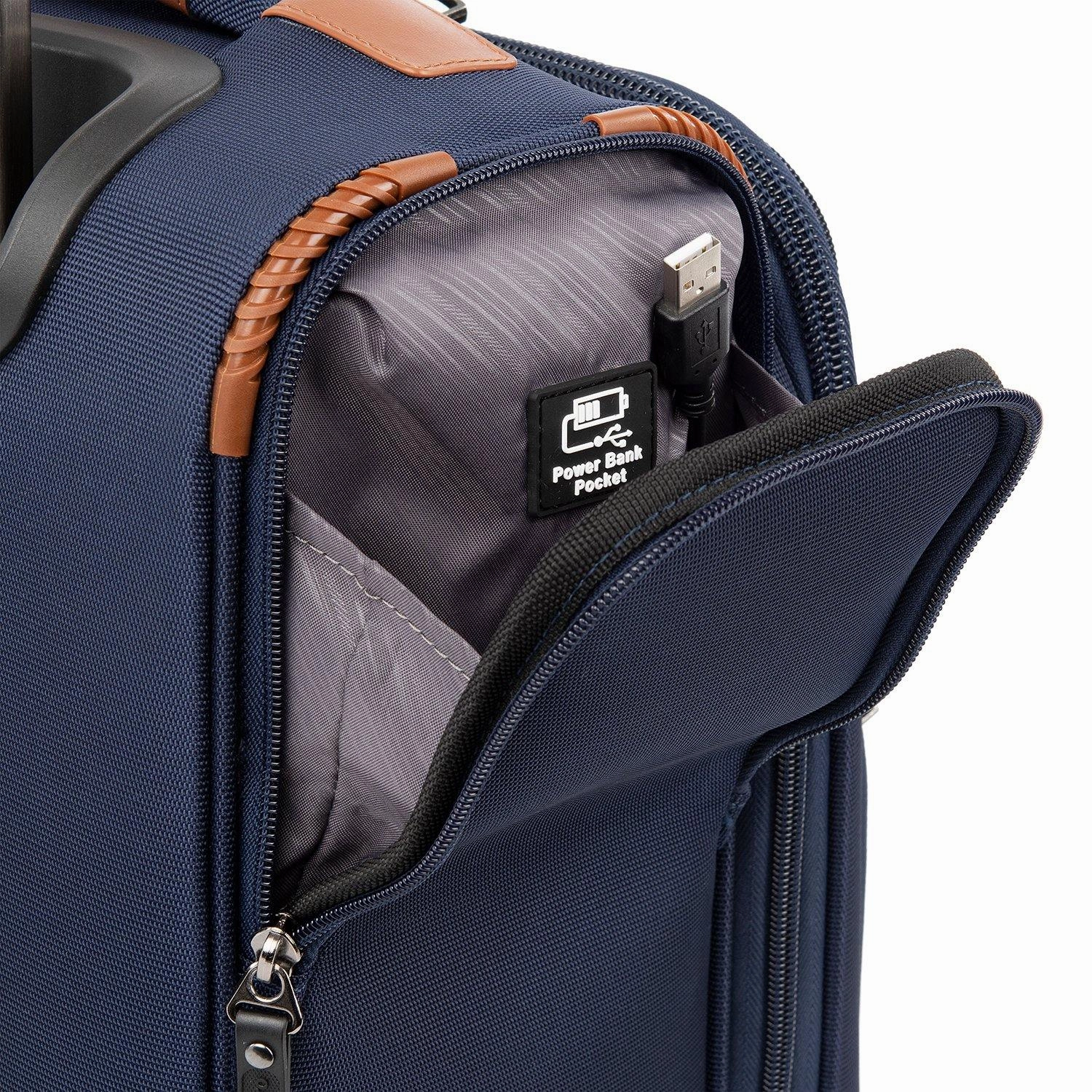Travelpro Crew Versapack Global Carry-On Exp Spinner