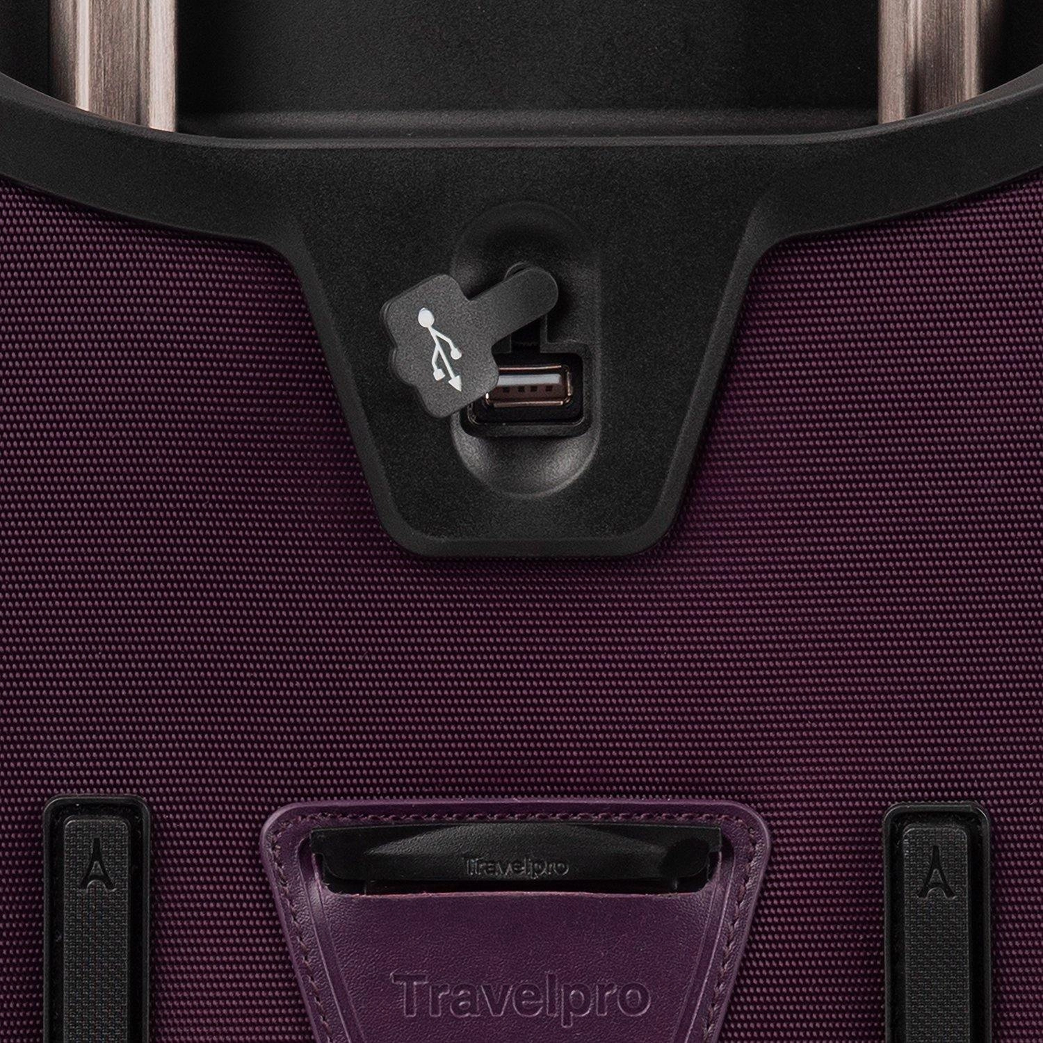 Travelpro Crew Versapack Max Carry-On Exp Spinner